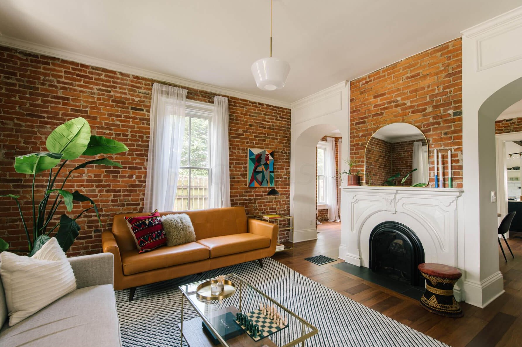 27 Monroe Ave, Columbus OH 43203-1857 exterior