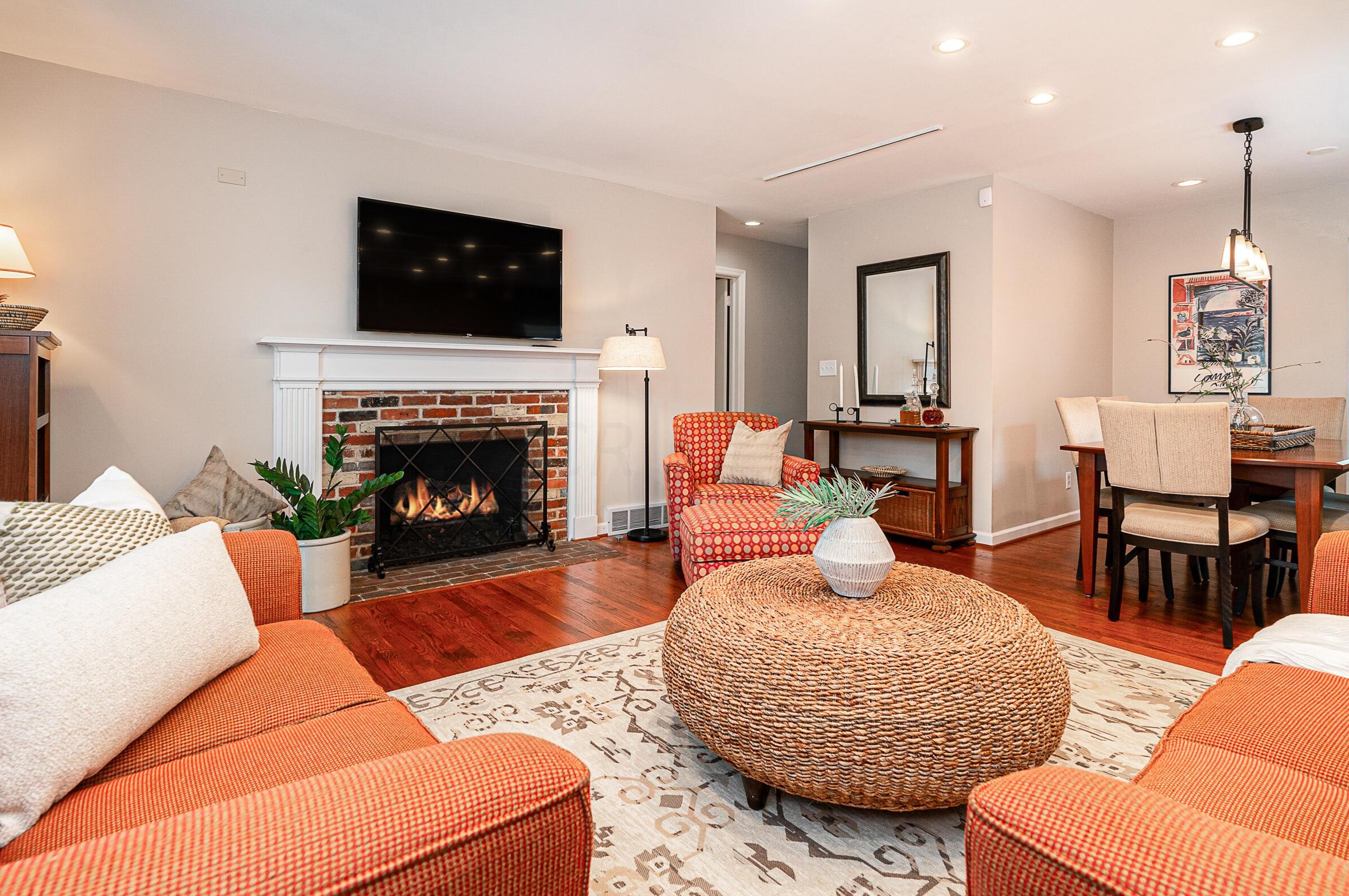 97 Roosevelt Ave, Columbus OH 43209-1160 exterior