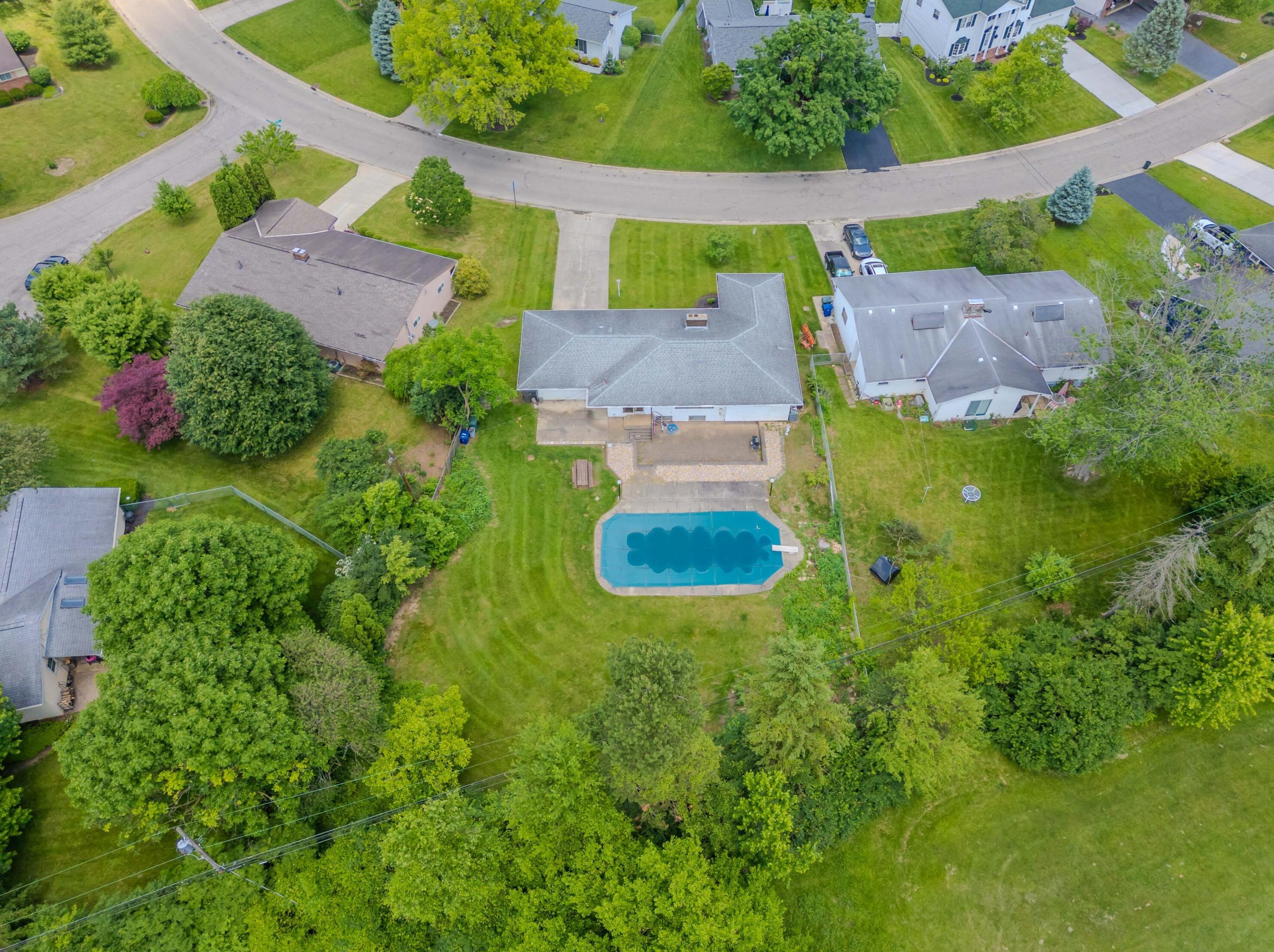 813 Stinson Dr, Columbus, OH 43214-2959