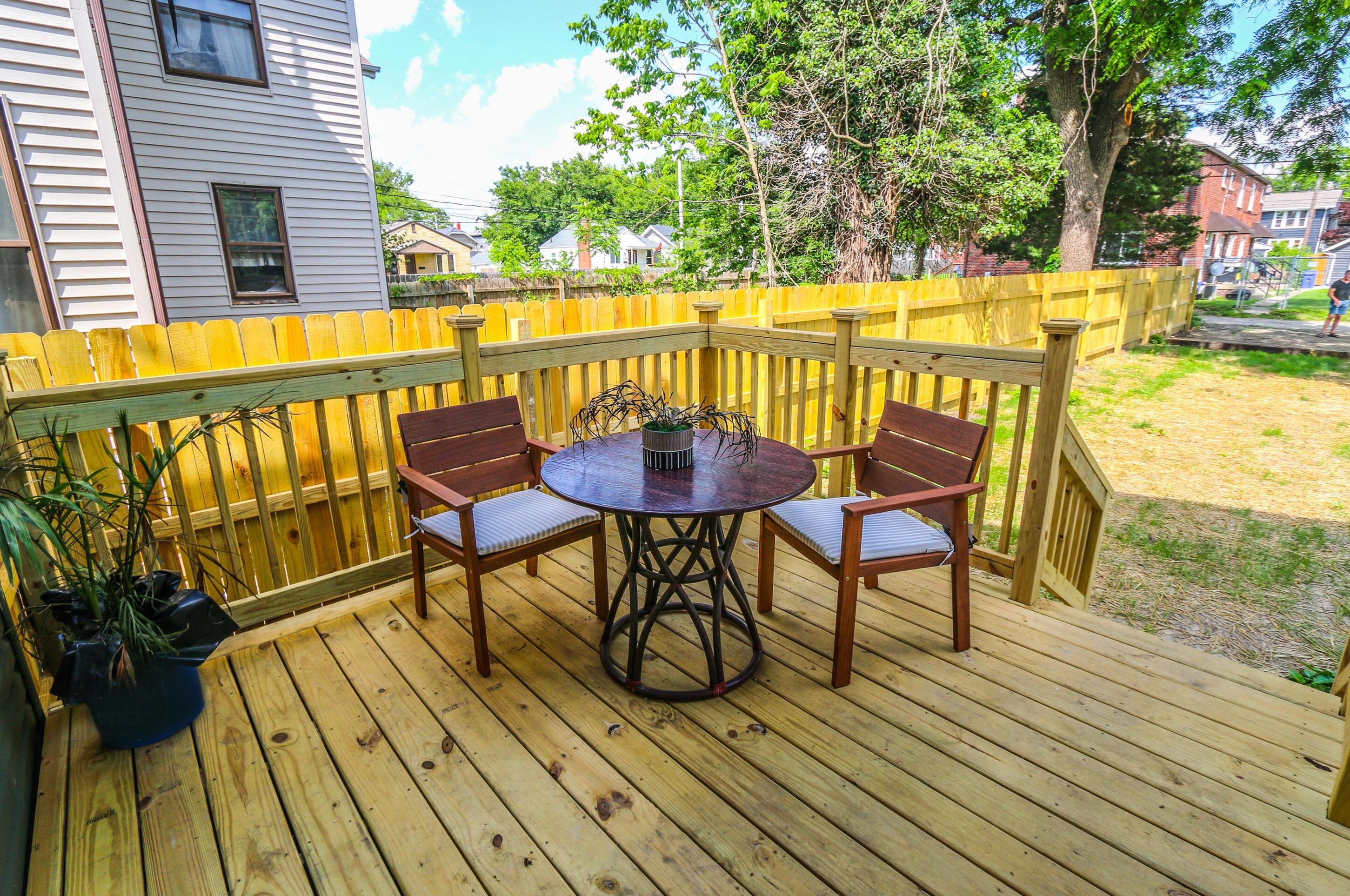 1124 Oakwood Ave, Columbus OH  43206-3116 exterior