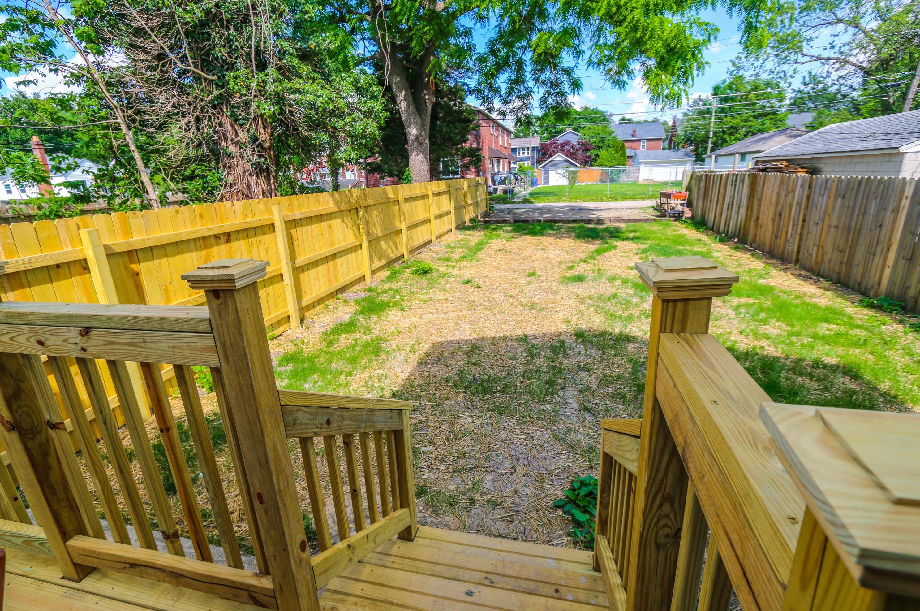 1124 Oakwood Ave, Columbus OH  43206-3116 exterior