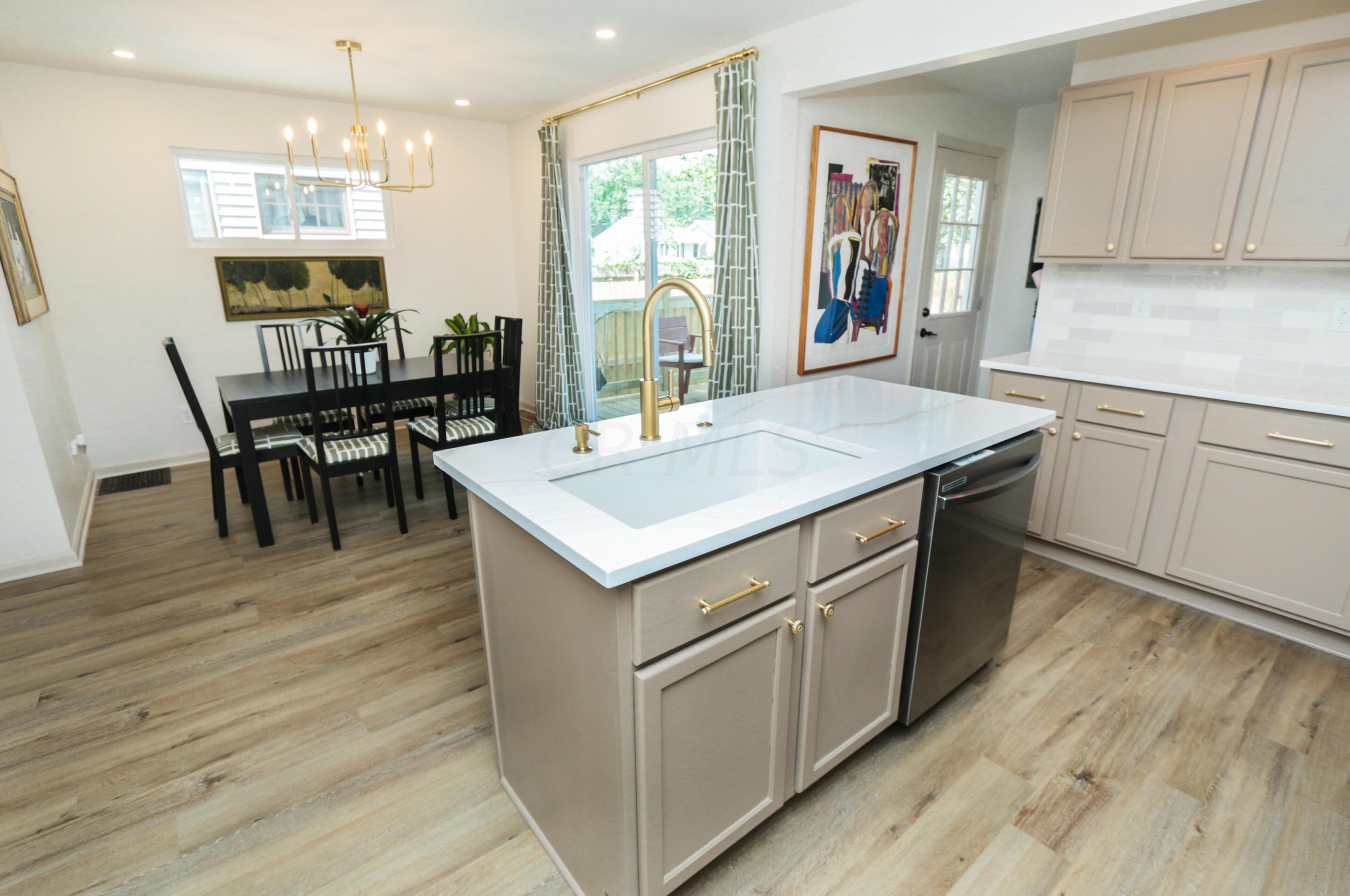 1124 Oakwood Ave, Columbus OH  43206-3116 exterior