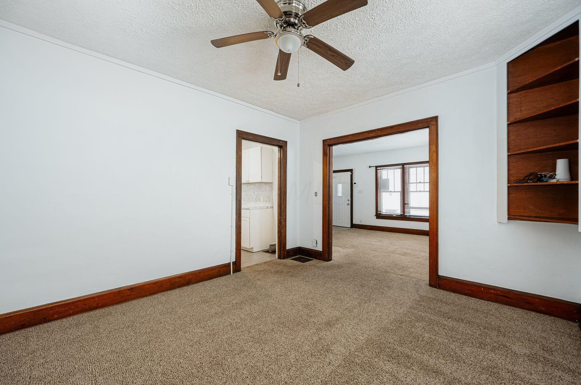 329 Warren Ave, Columbus OH  43204-3058 exterior