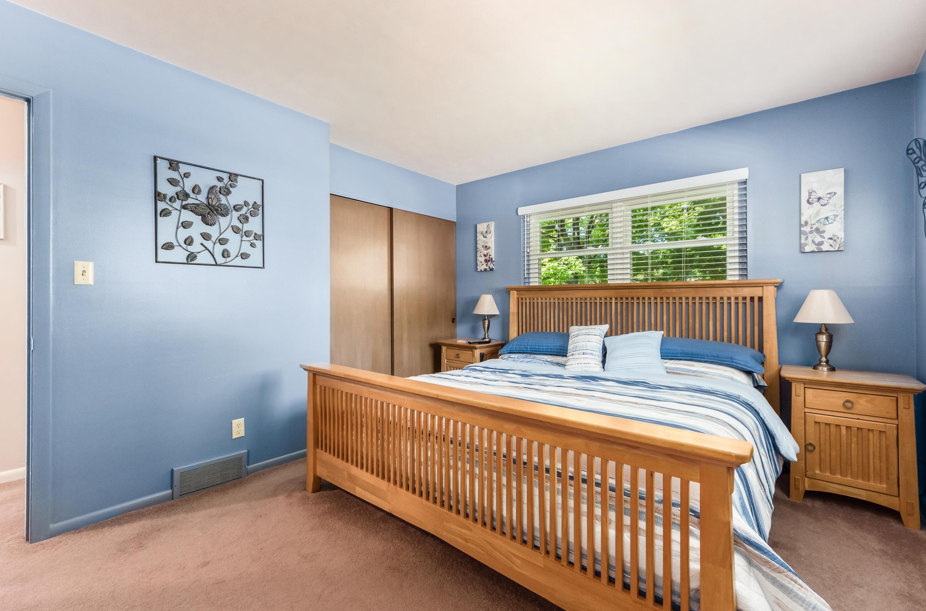 5628 Crawford, Columbus OH 43229-4124 exterior