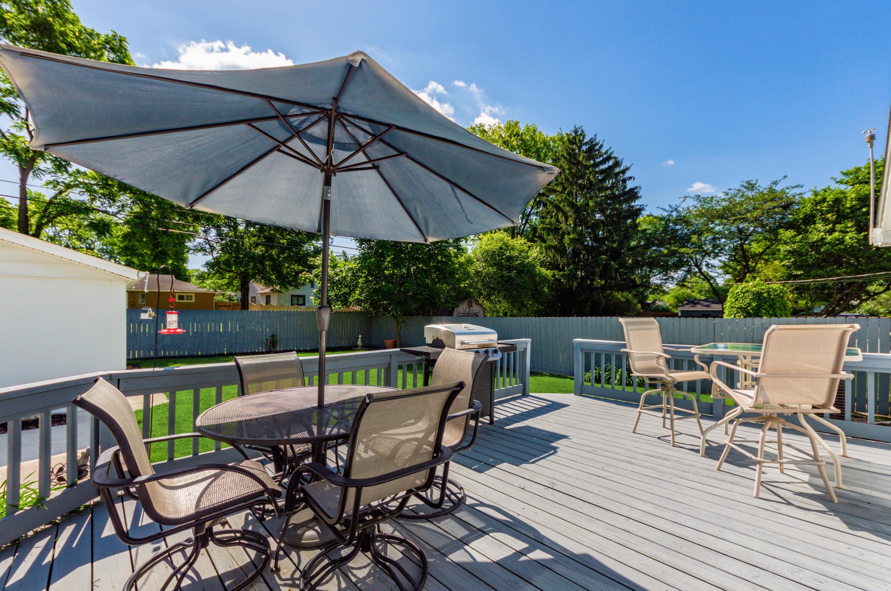 5628 Crawford, Columbus OH 43229-4124 exterior