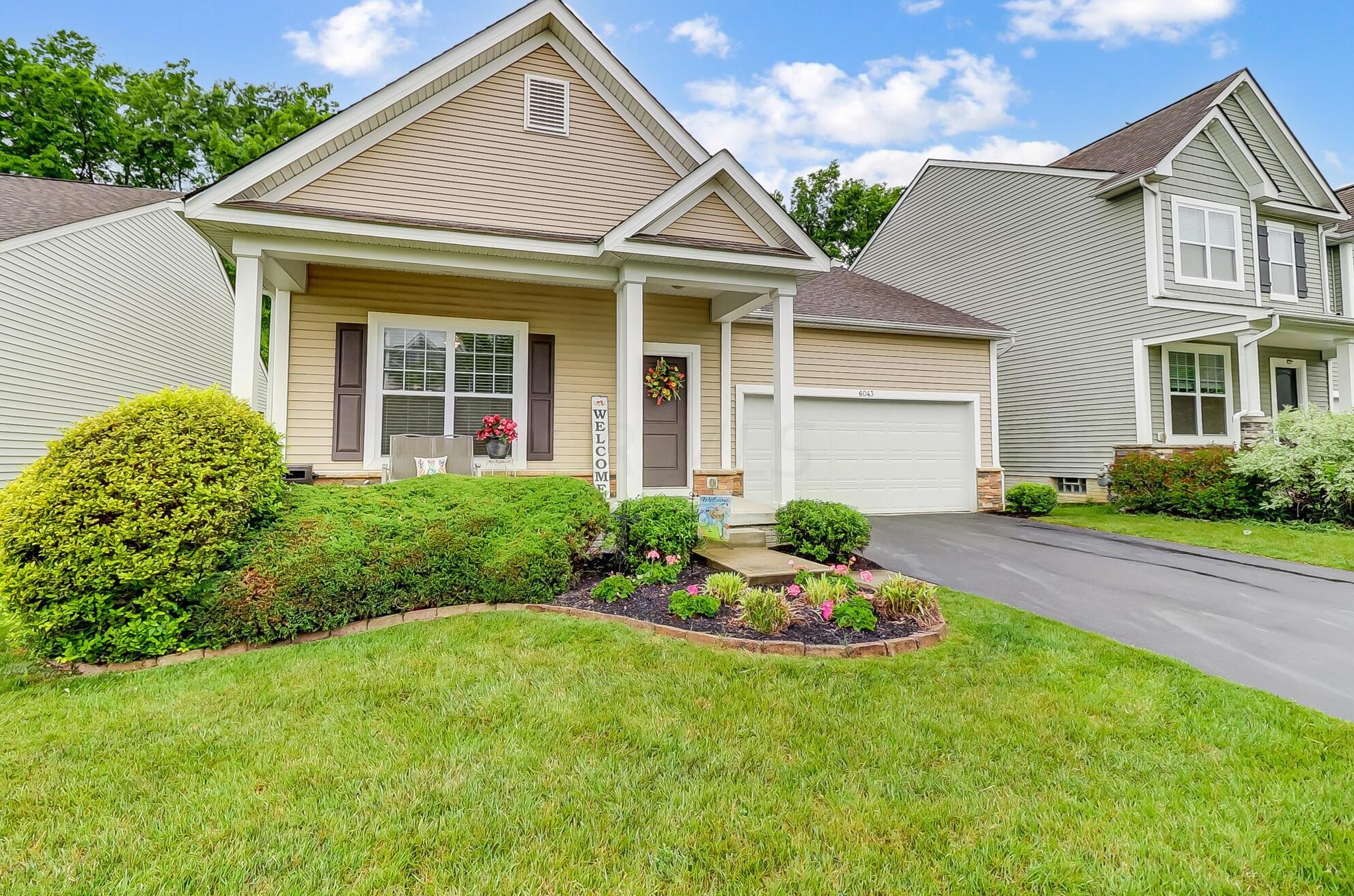 6043 Lambright St, Westerville, OH 43081