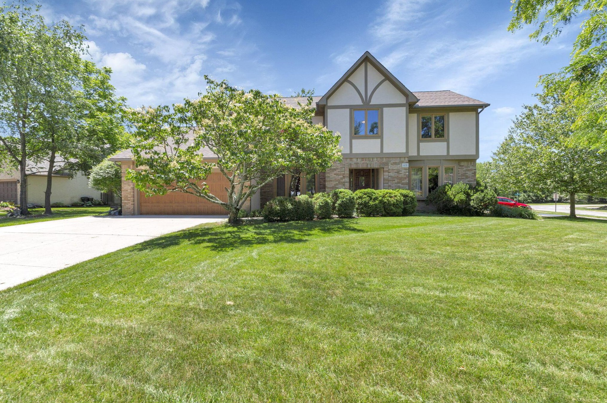631 Hickory View Ct, Westerville, OH 43081-3230