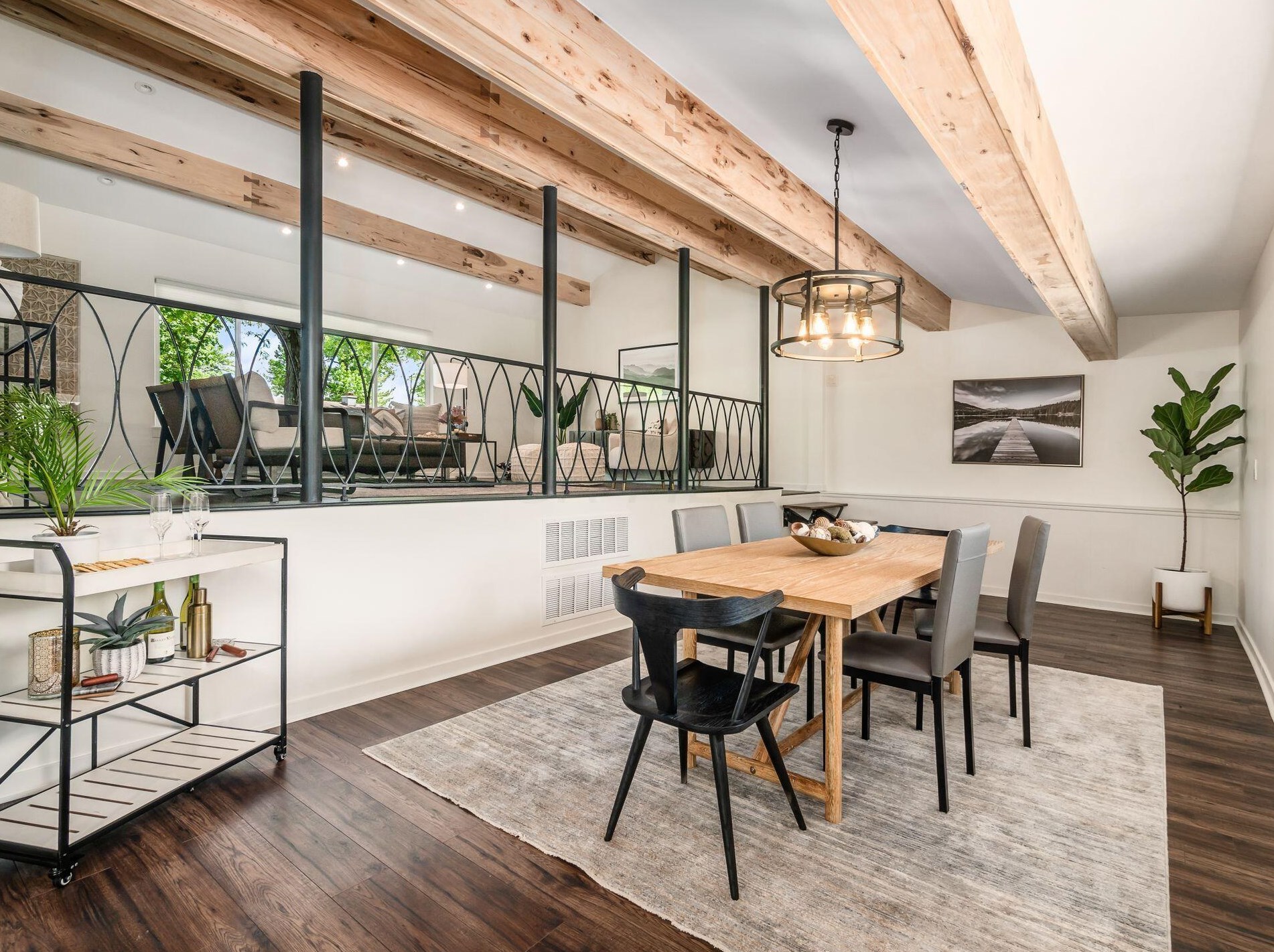 3801 Patricia Dr, Columbus OH 43220-4913 exterior