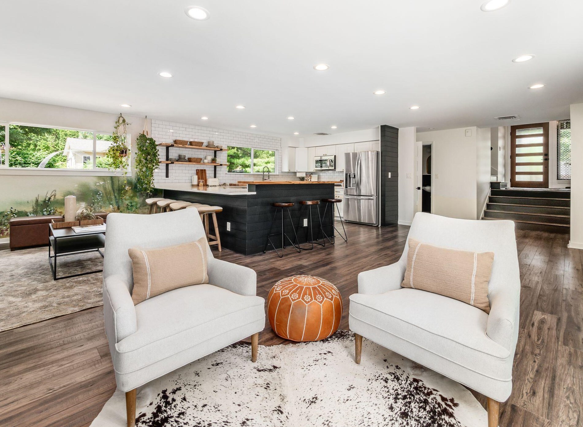 3801 Patricia Dr, Columbus OH 43220-4913 exterior