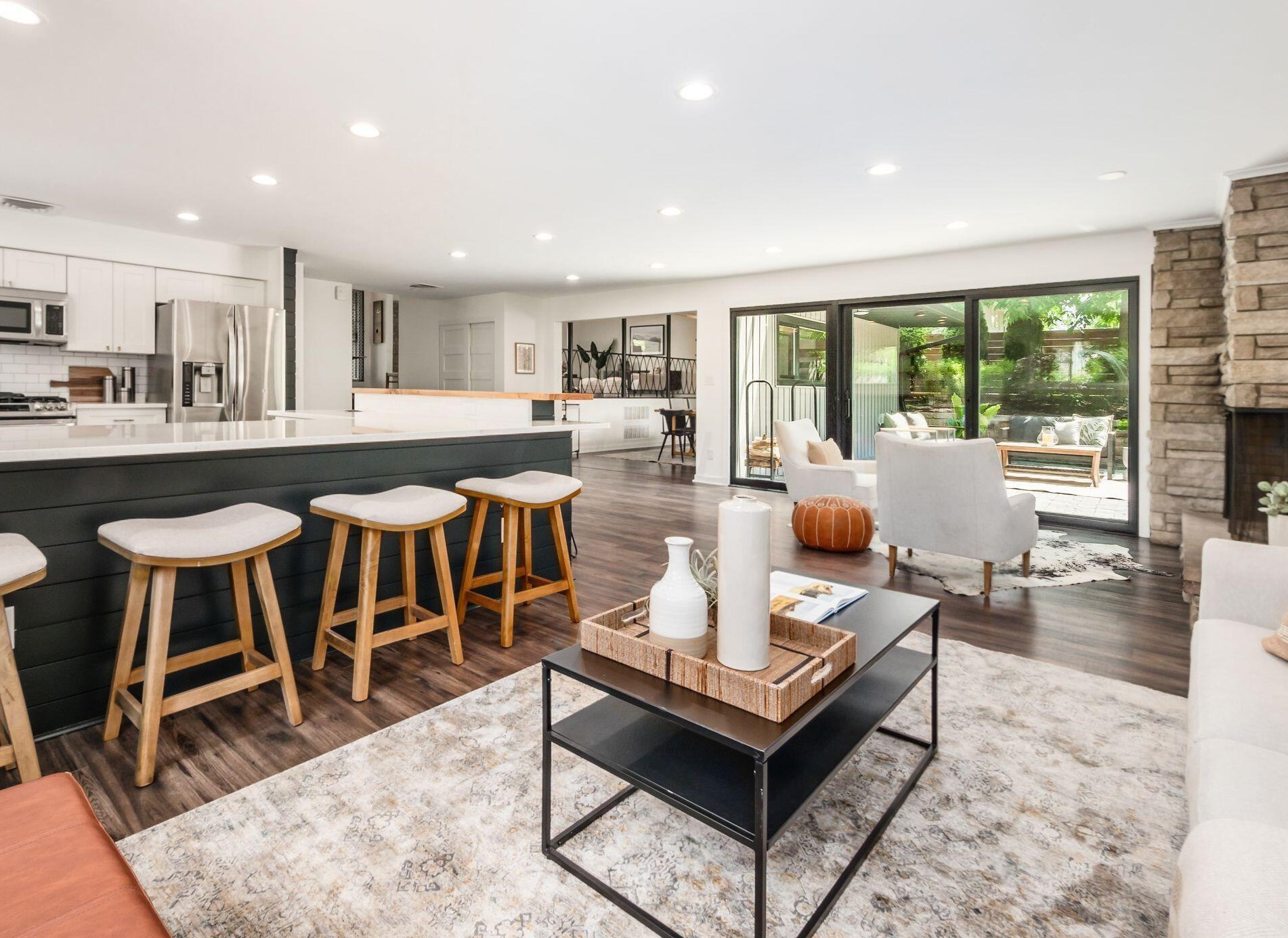 3801 Patricia Dr, Columbus OH 43220-4913 exterior