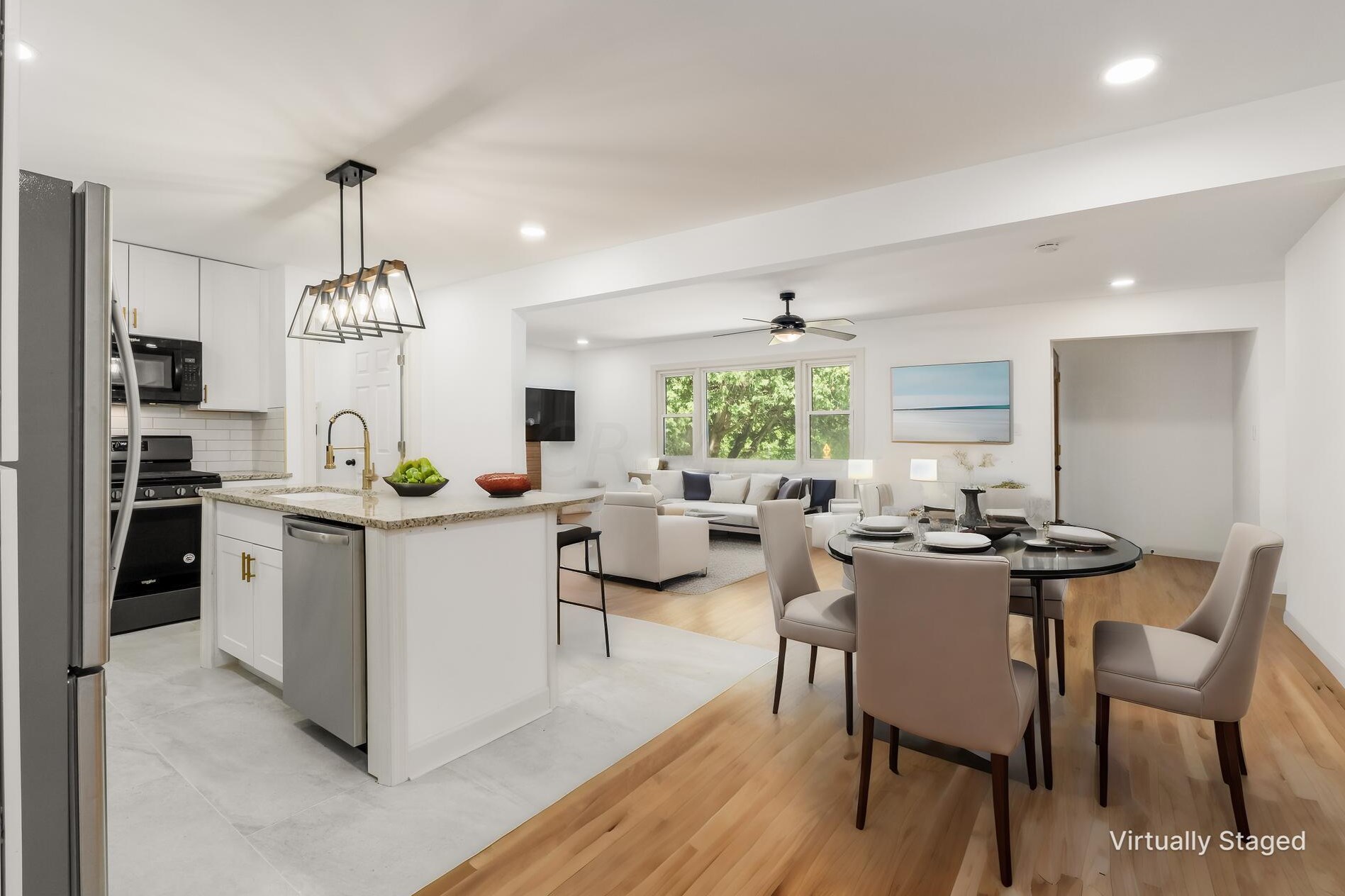 5512 Outville Rd, Pataskala OH  43062-9526 exterior