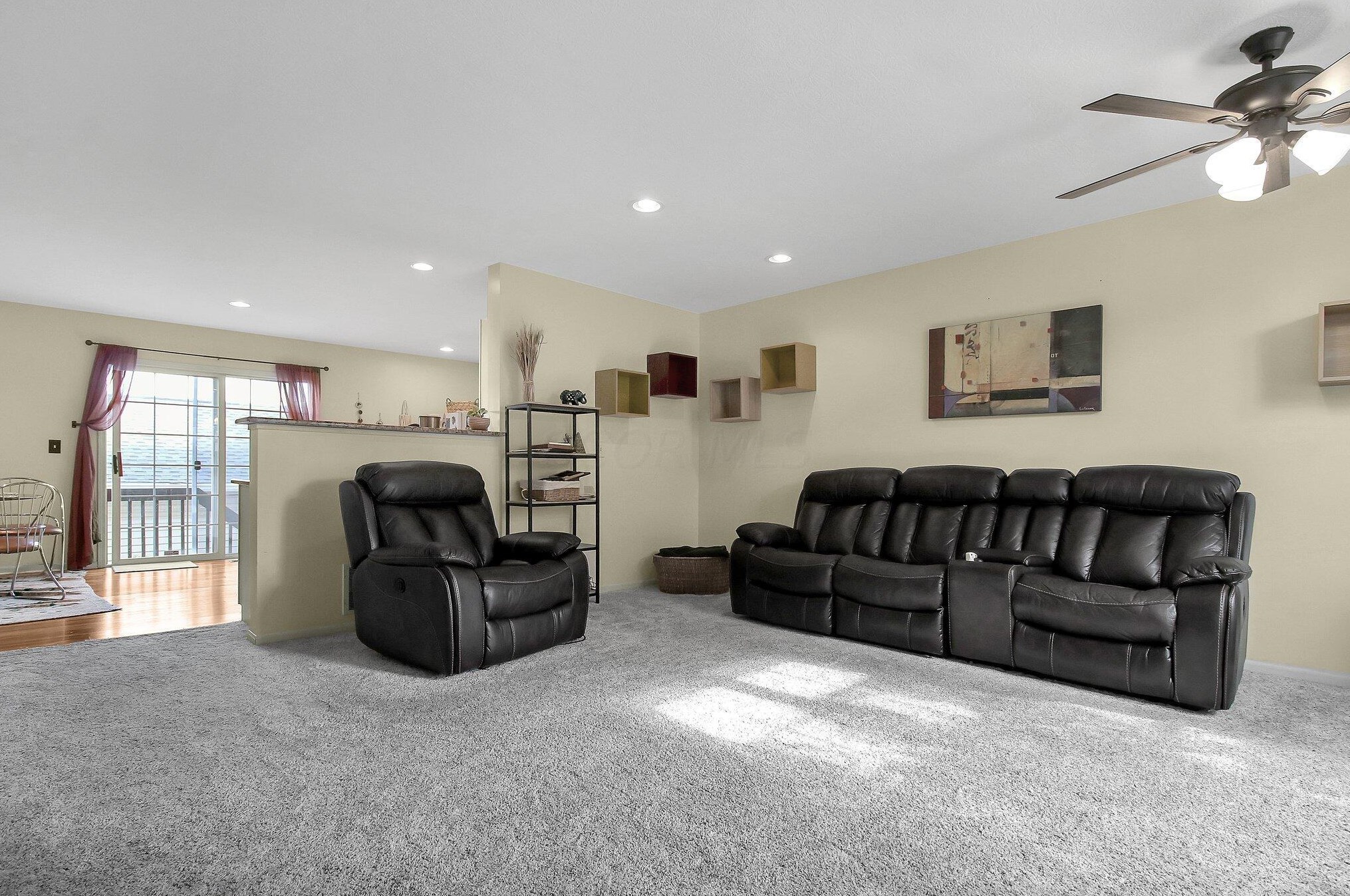 267 Oxford Oak Dr, Blacklick OH  43004-8458 exterior