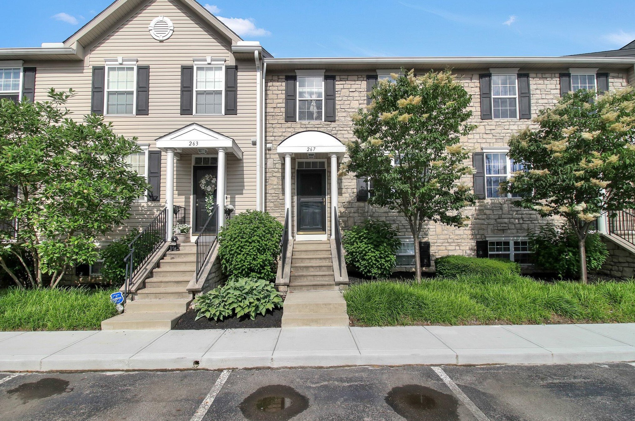267 Oxford Oak Dr, Blacklick OH  43004-8458 exterior