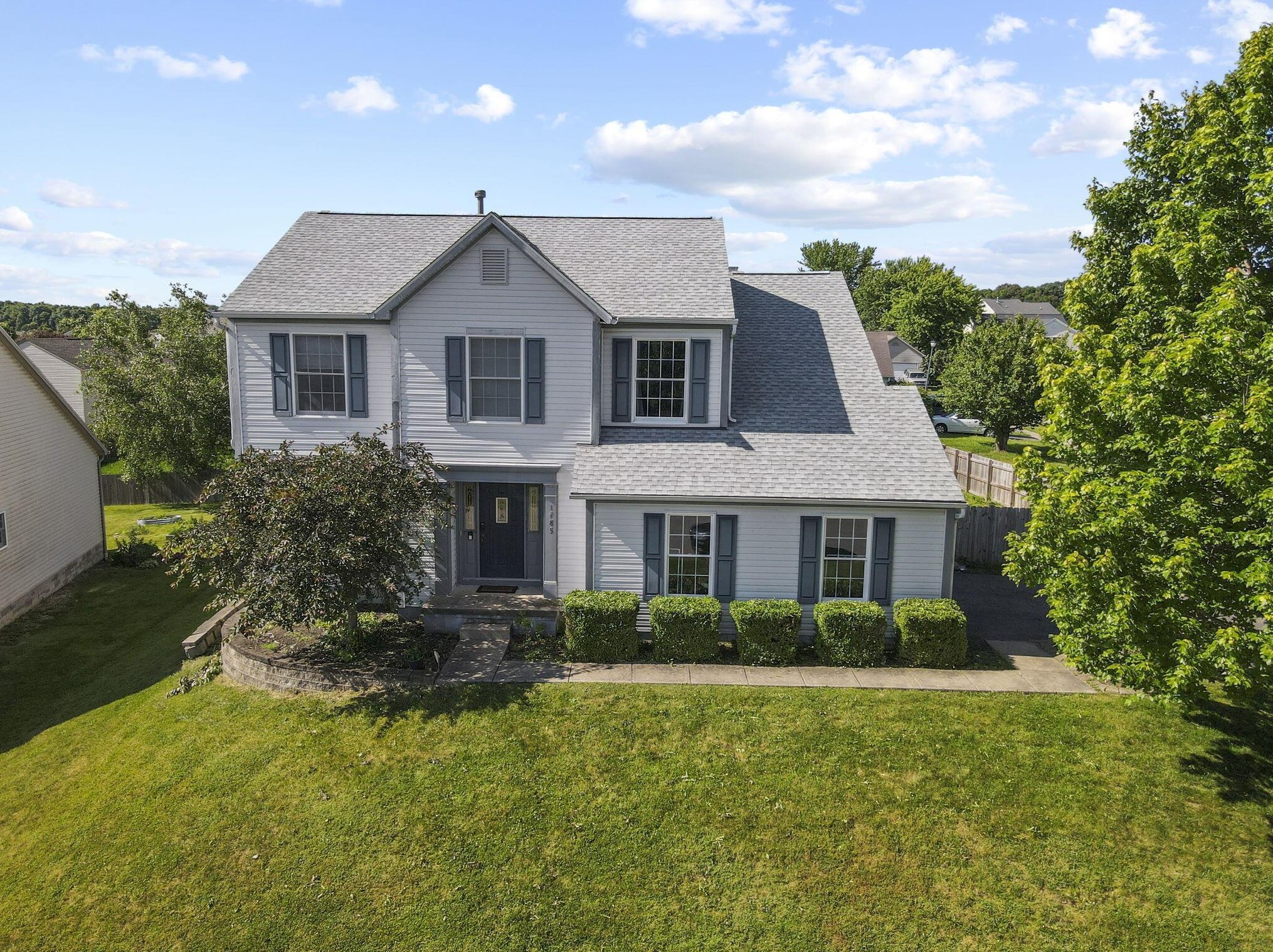 1785 Cloverdale Dr, Lancaster, OH 43130-7978
