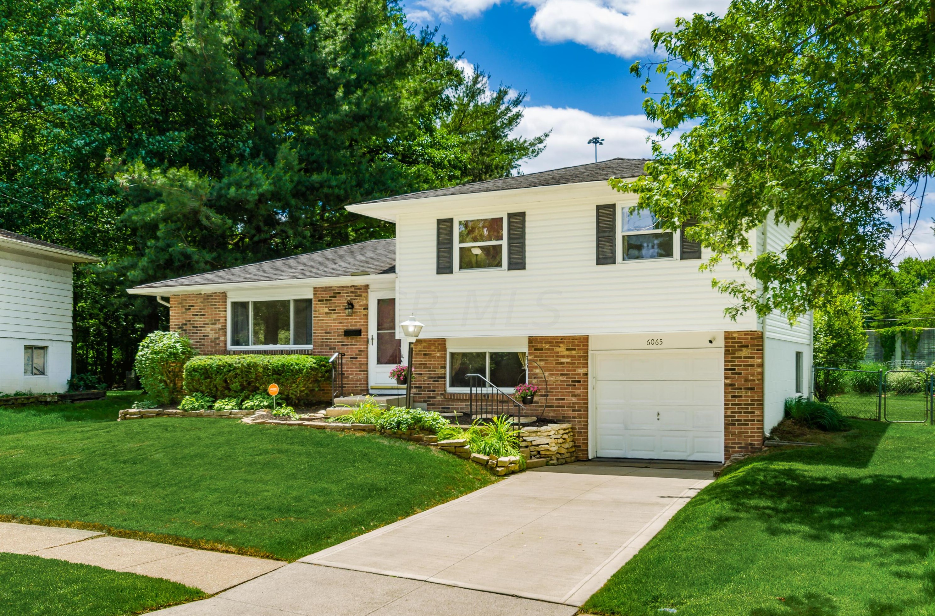 6065 Batavia Rd, Westerville, OH 43081-3514