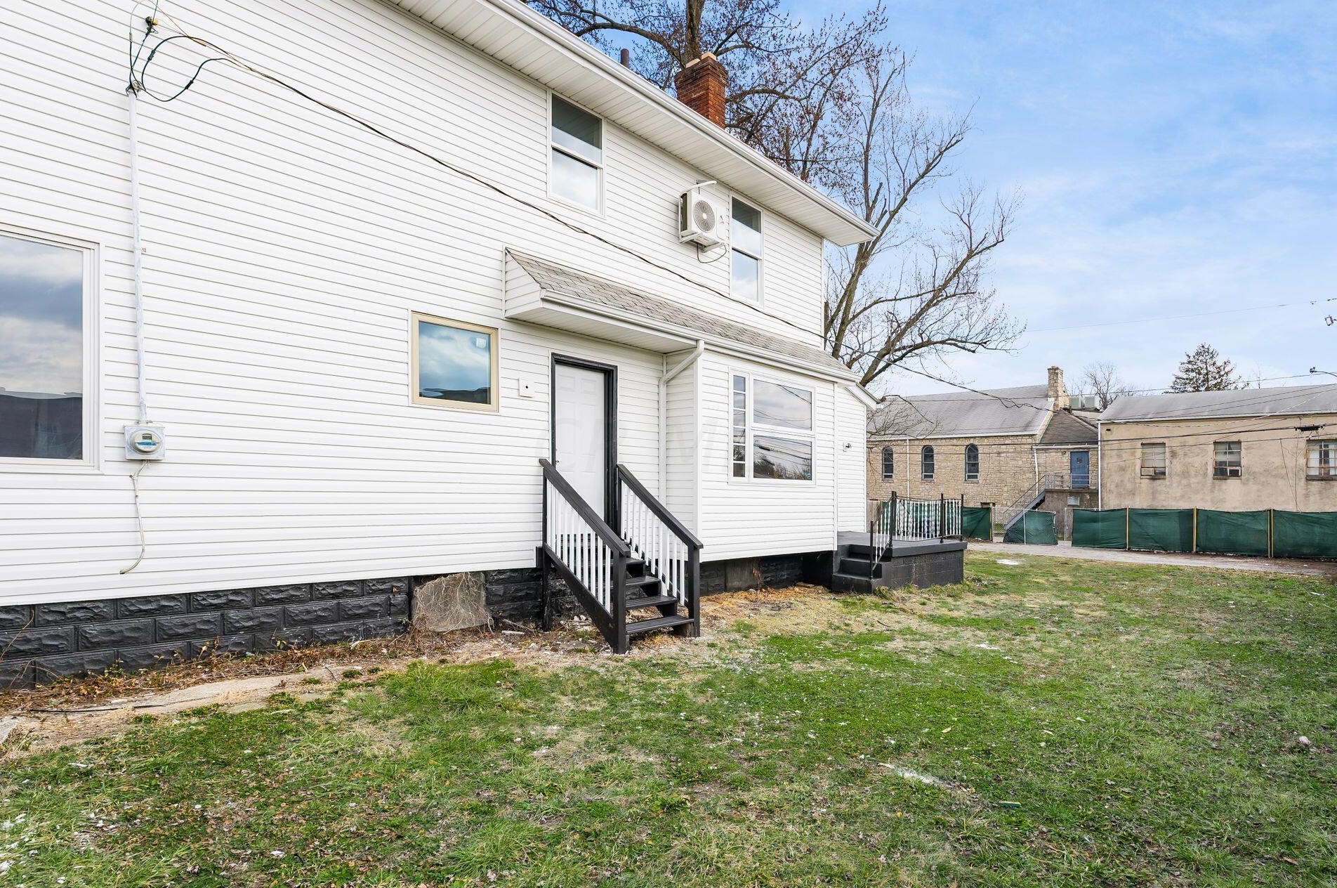 2738 Cleveland Ave, Columbus OH  exterior