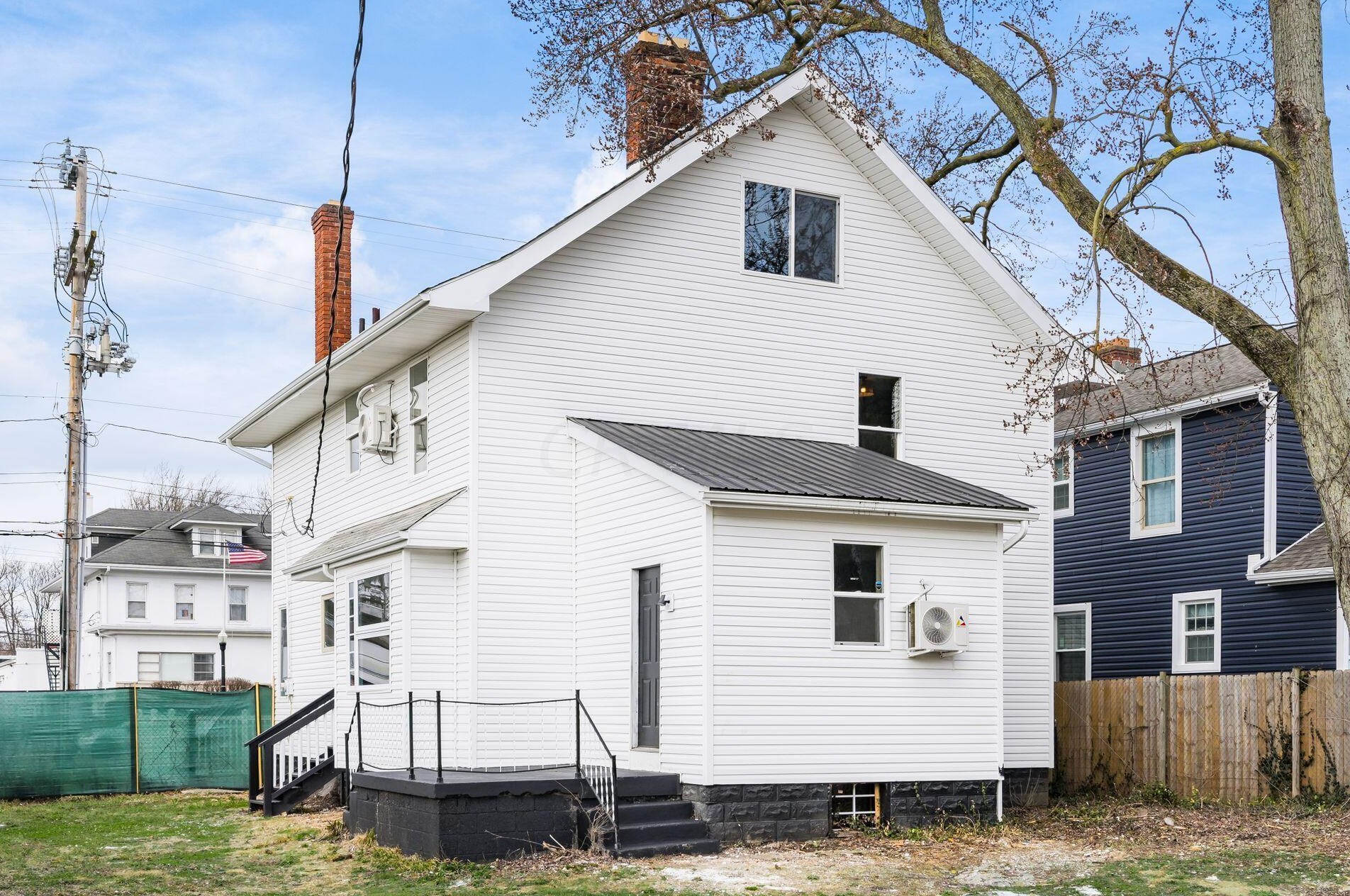 2738 Cleveland Ave, Columbus OH  exterior