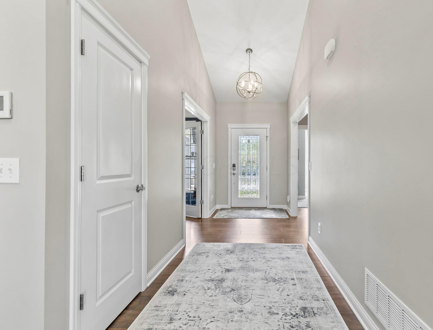 4755 Royal Birkdale Dr, Westerville, OH 43082