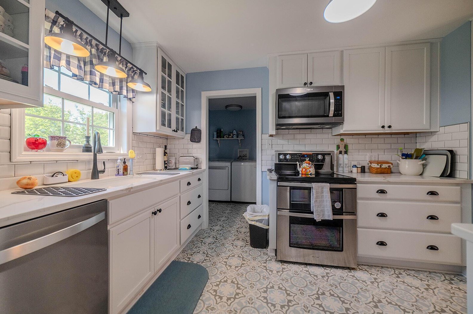 125 Peters Ave, Lancaster OH 43130-3659 exterior