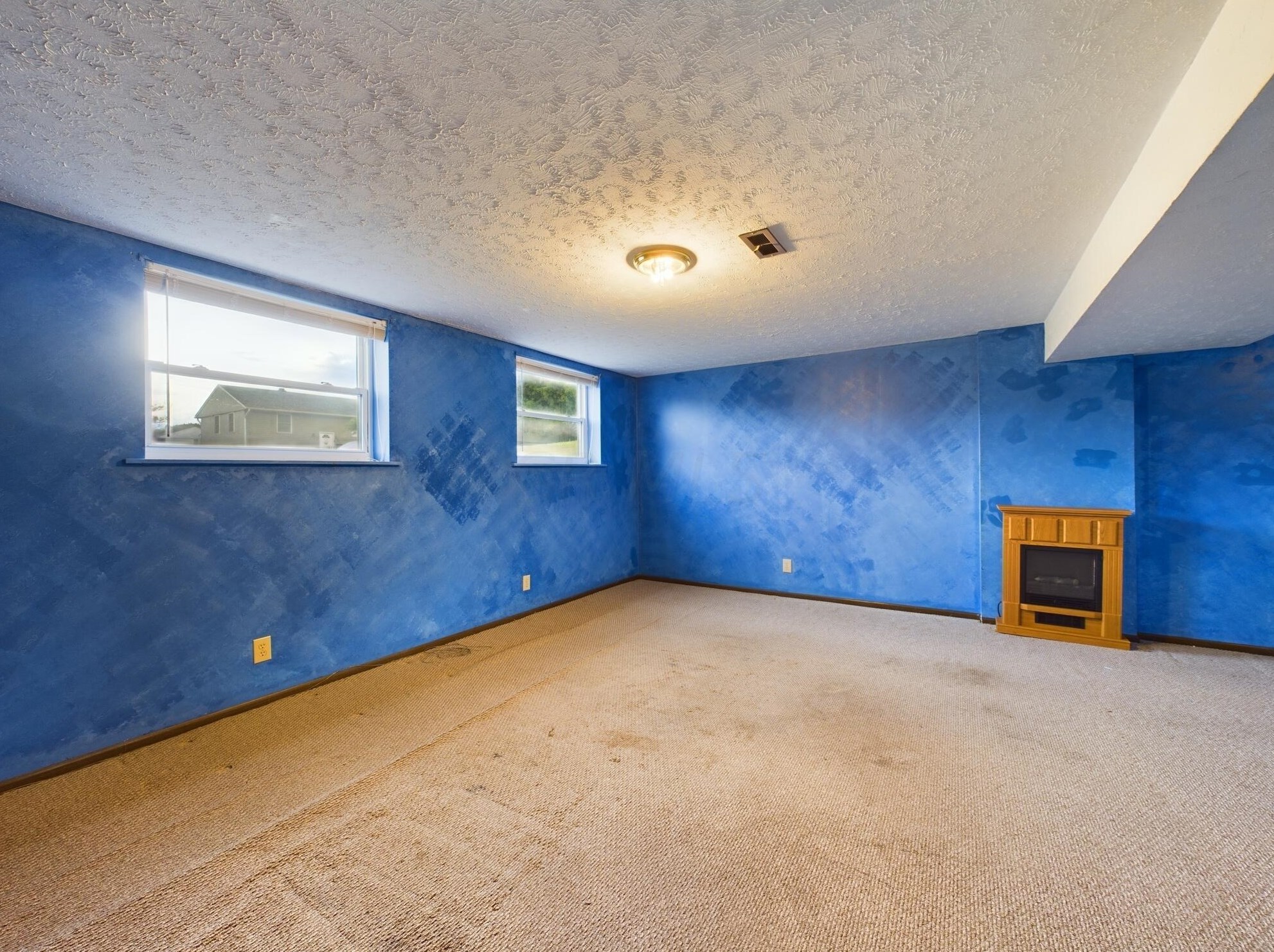 565 Shasta Dr, Lancaster OH  43130-2273 exterior