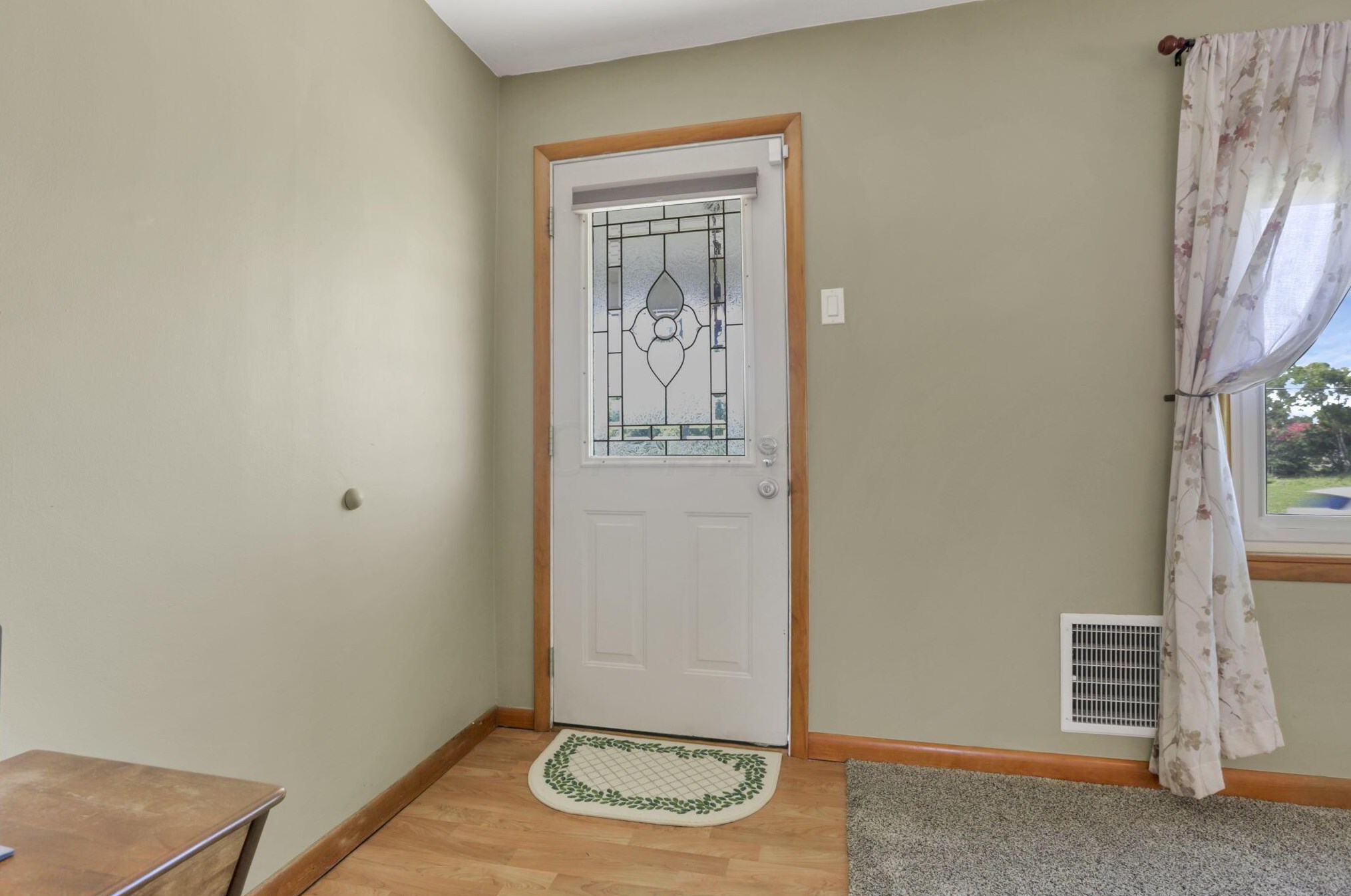 4881 Columbia Rd, Pataskala, OH 43062-8715