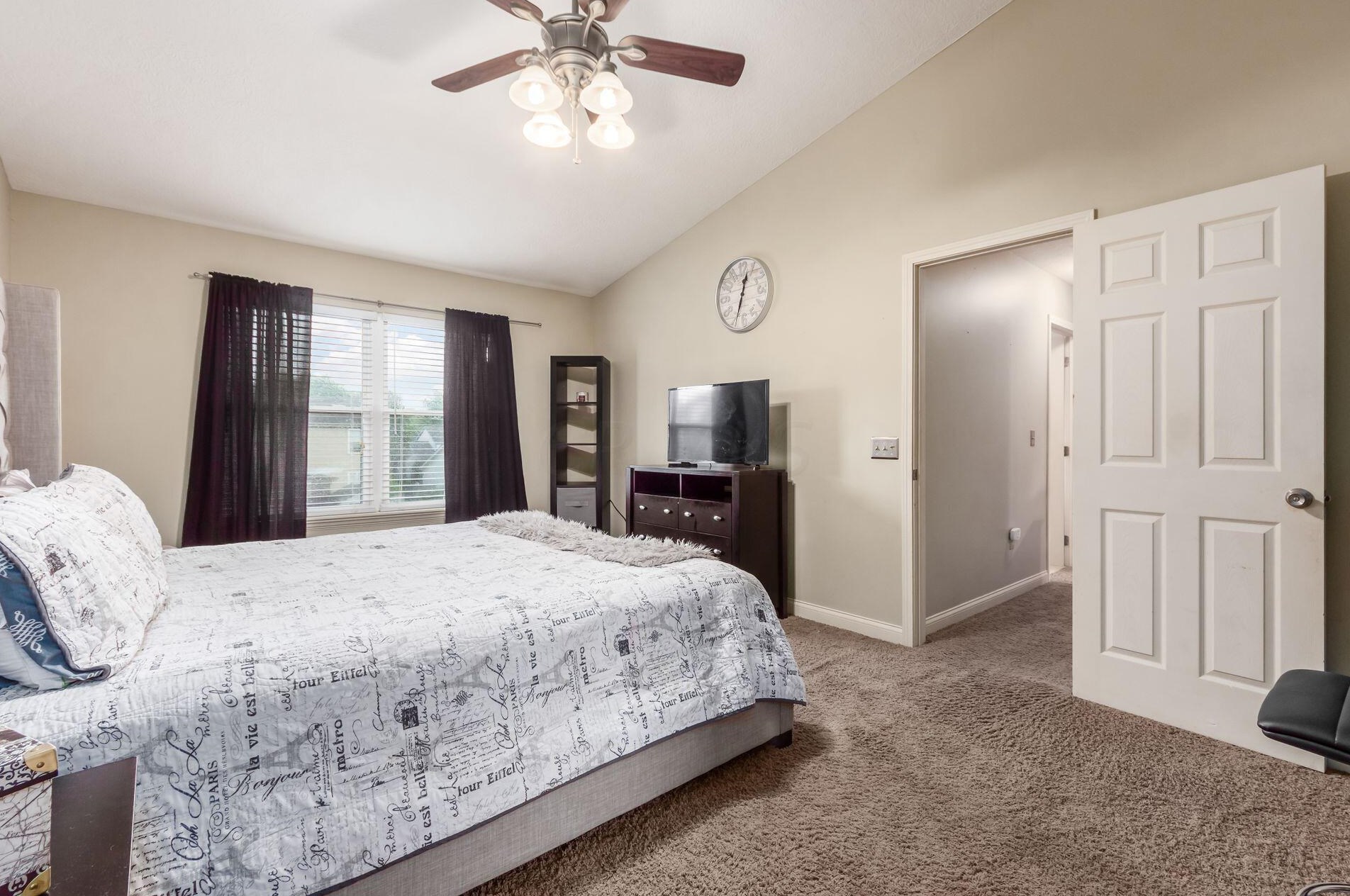 7664 Eagle Crk Dr, Pickerington OH  43147-9515 exterior