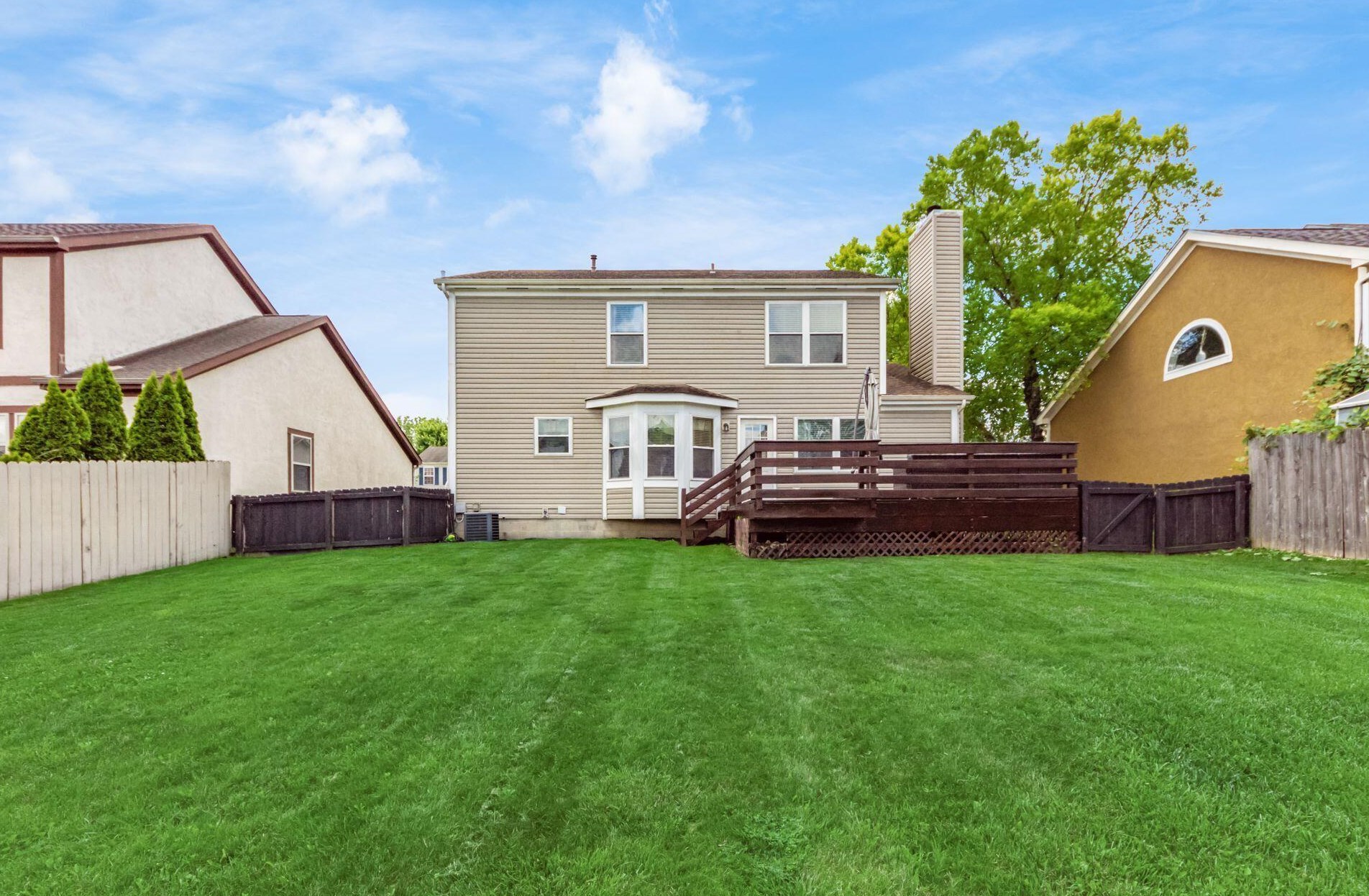 7664 Eagle Crk Dr, Pickerington OH  43147-9515 exterior