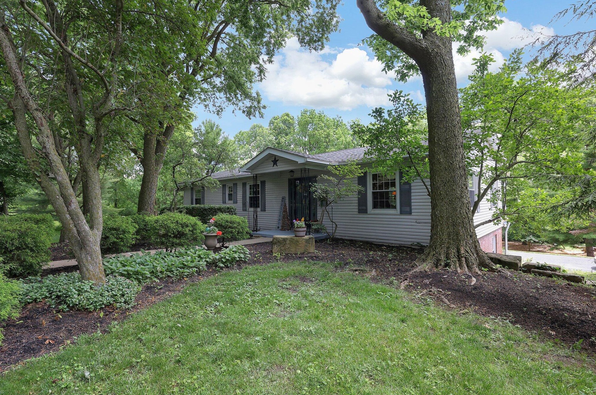 7430 Winchester Rd Nw, Carroll, OH 43112