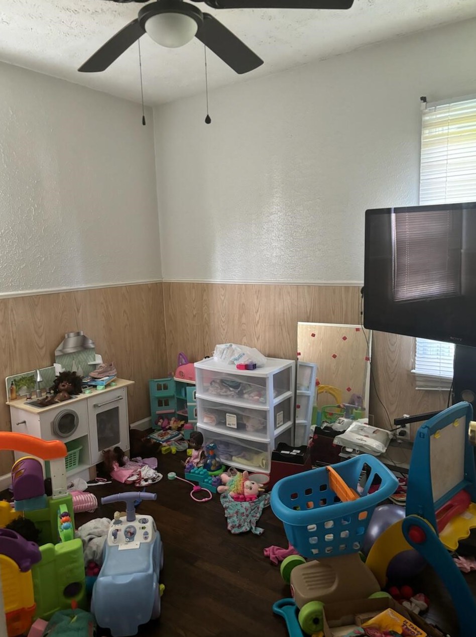 1942 Woodland Ave, Columbus OH  43219-1168 exterior