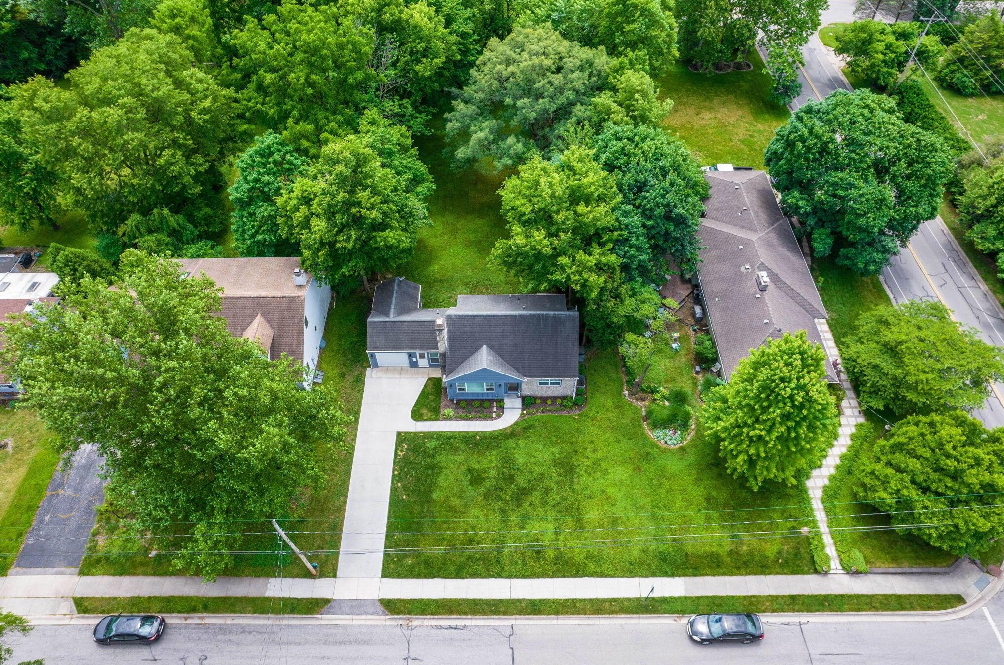 2621 Wickliffe Rd, Columbus OH 43221-1838 exterior