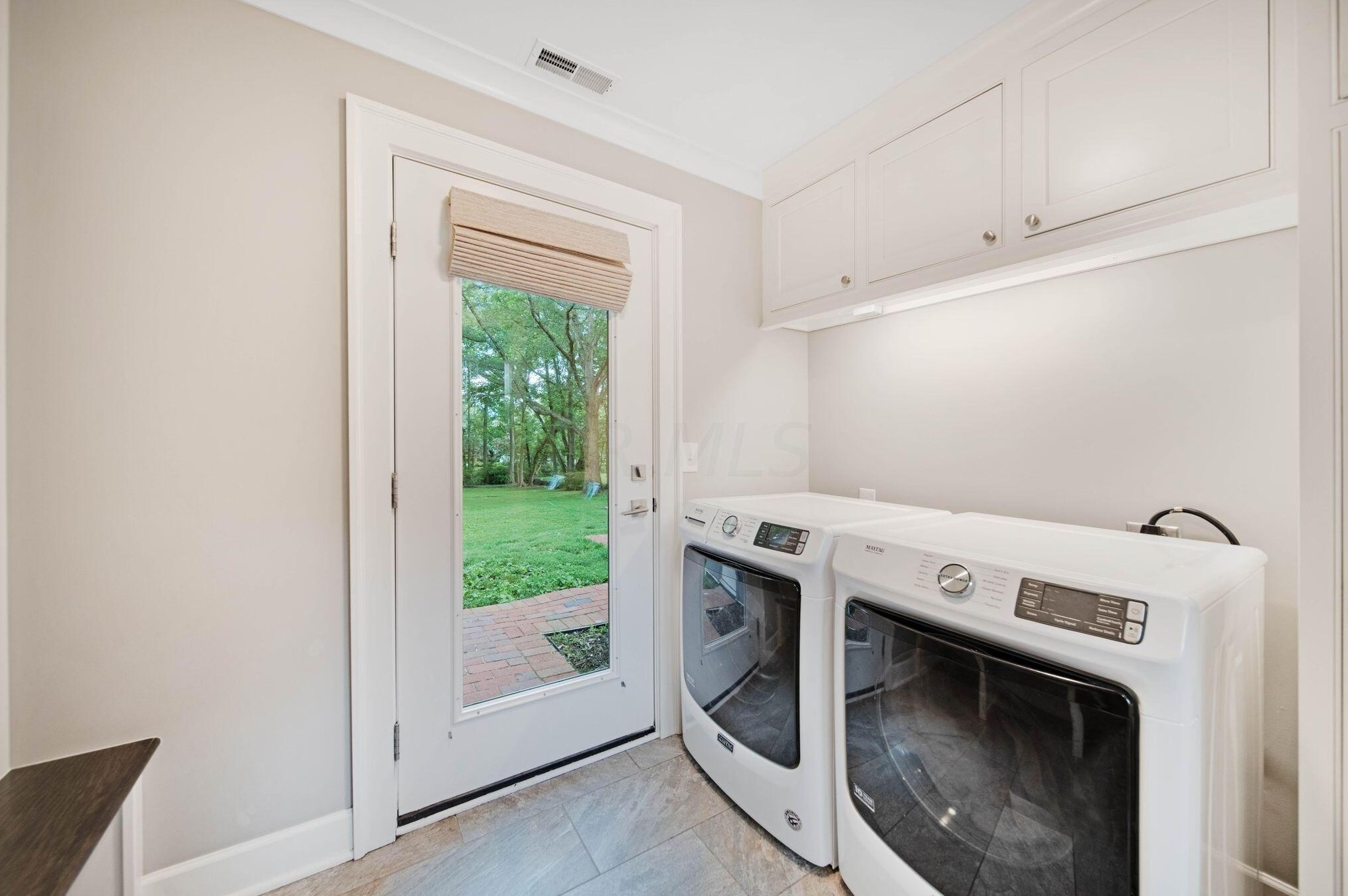 2621 Wickliffe Rd, Columbus OH 43221-1838 exterior