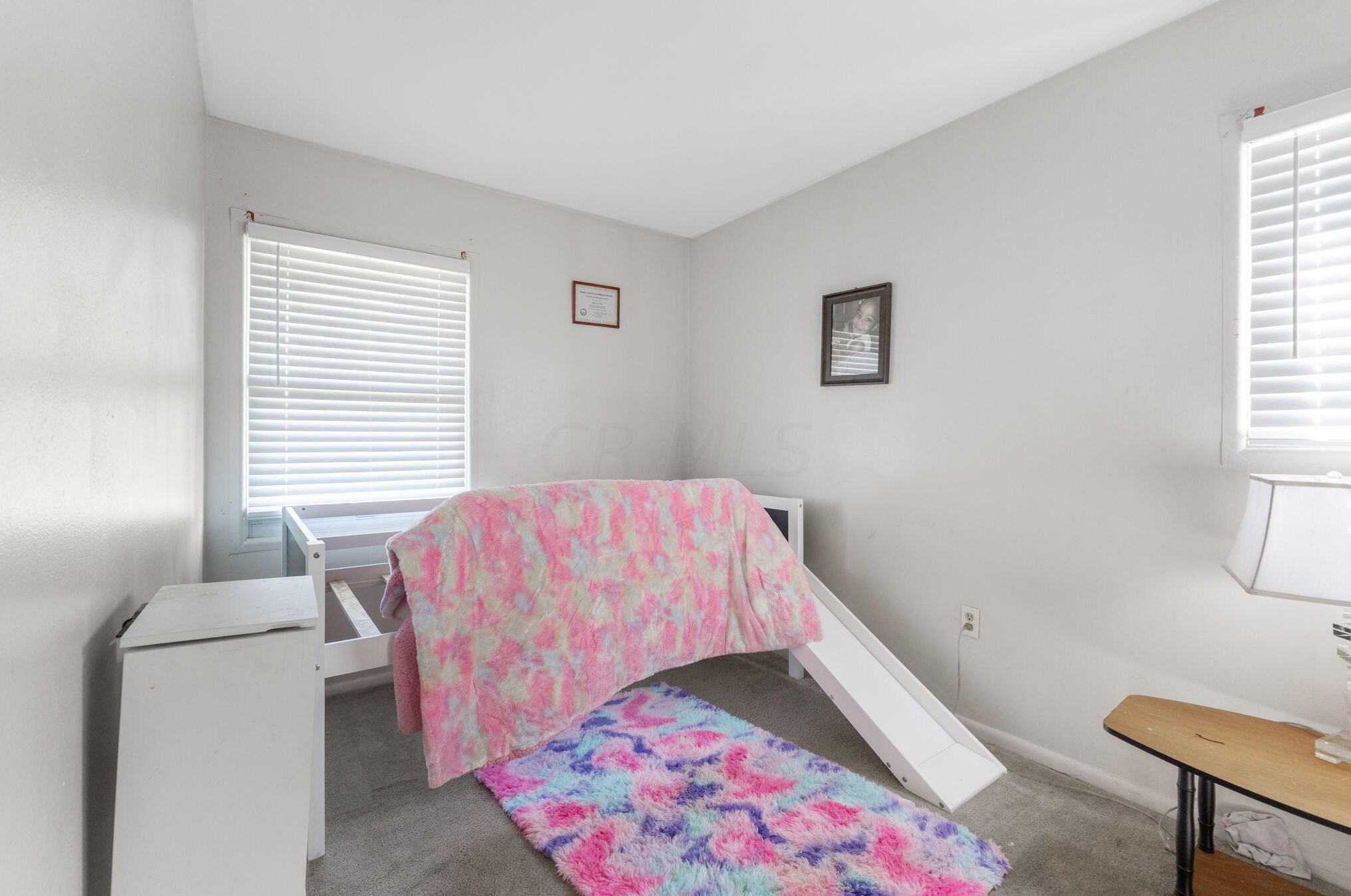 2176 Lisa Dr, Columbus OH 43219-2035 exterior