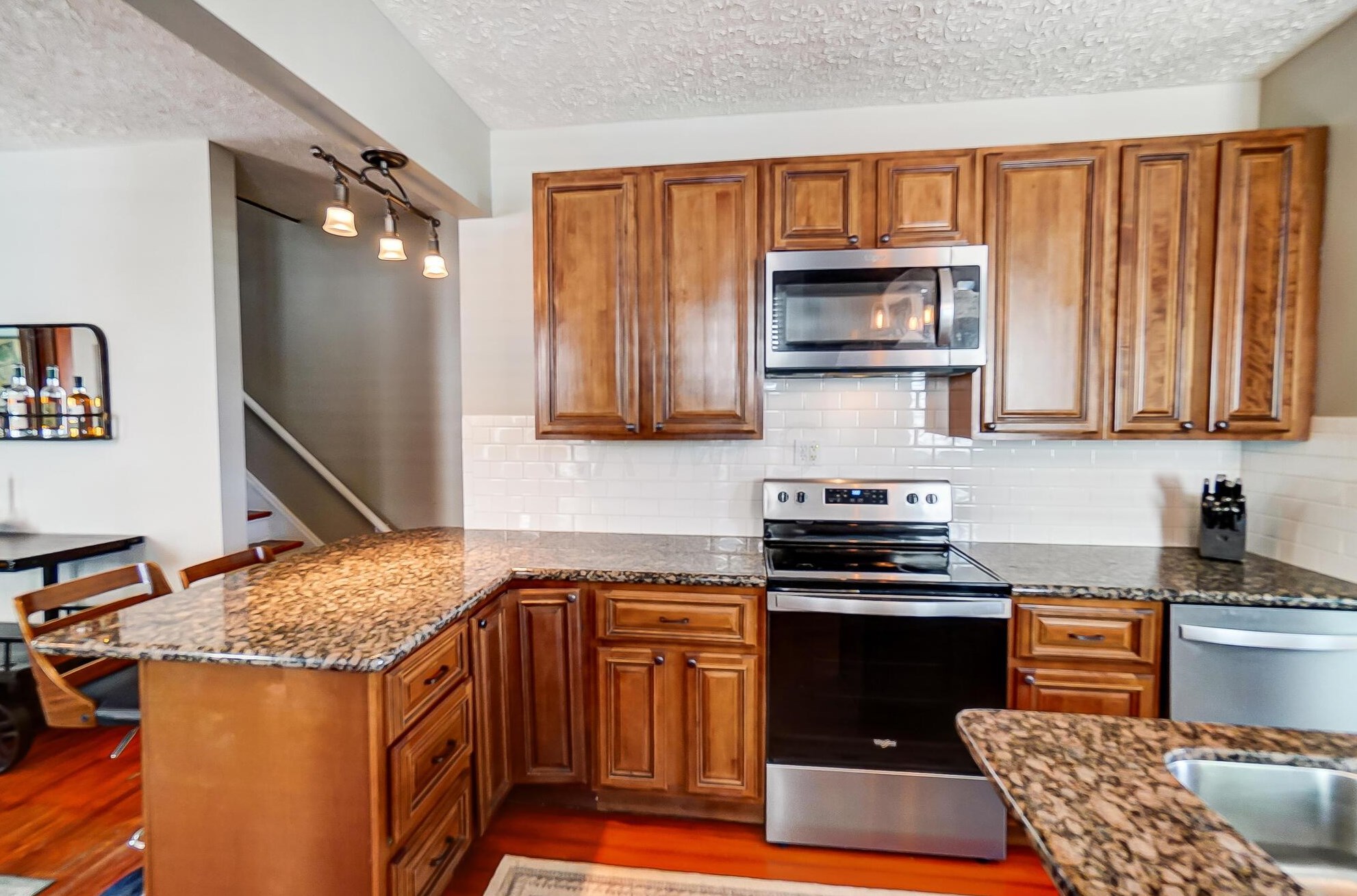 364 Reinhard Ave, Columbus OH  43206-2757 exterior