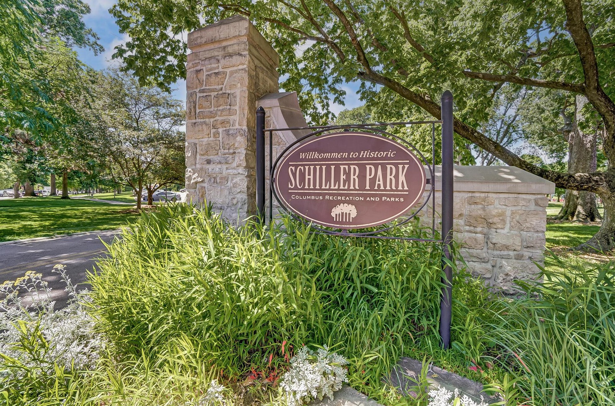 364 Reinhard Ave, Columbus OH  43206-2757 exterior