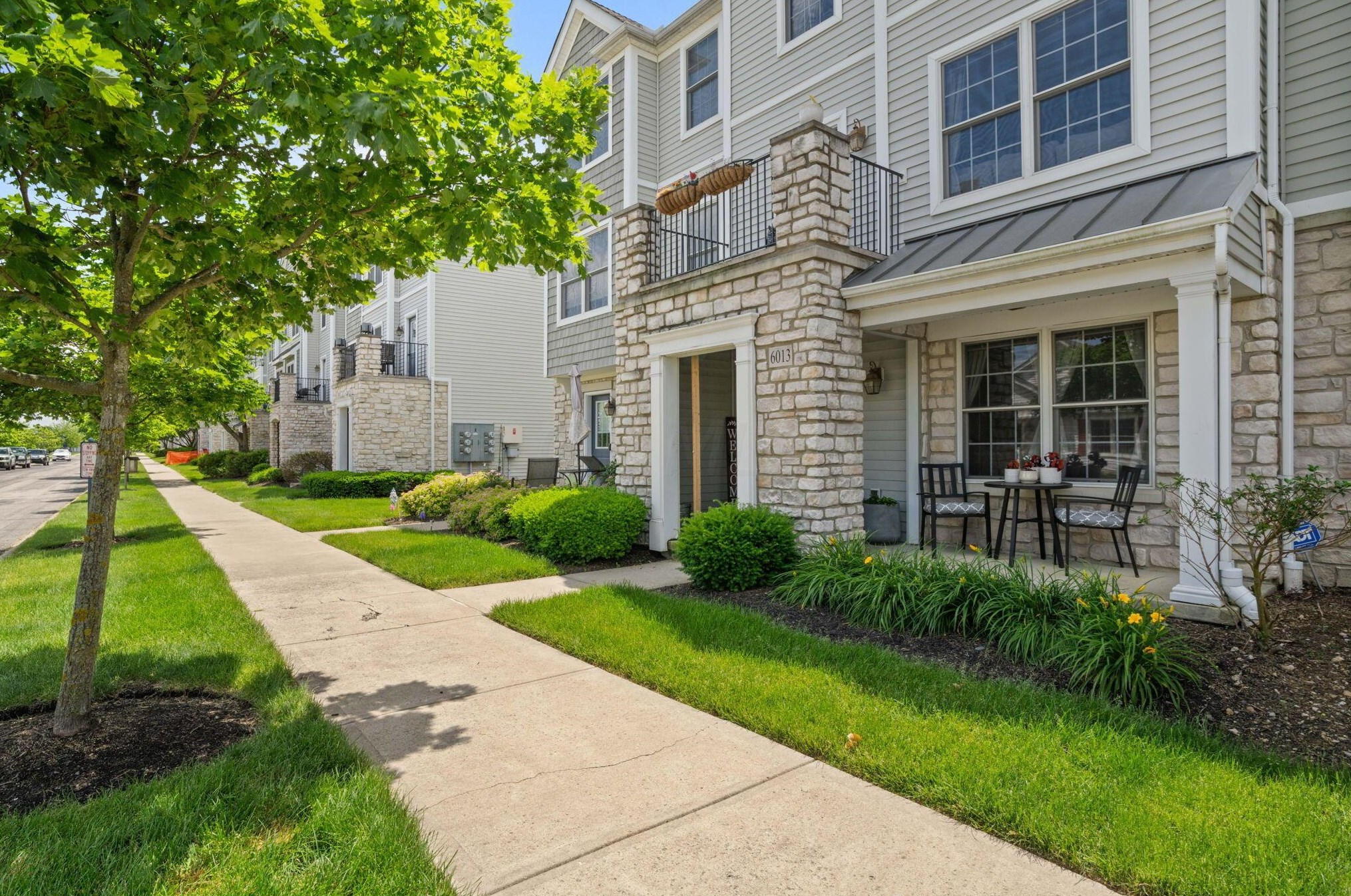 6013 Canyon Creek Dr #202, Dublin, OH 43016