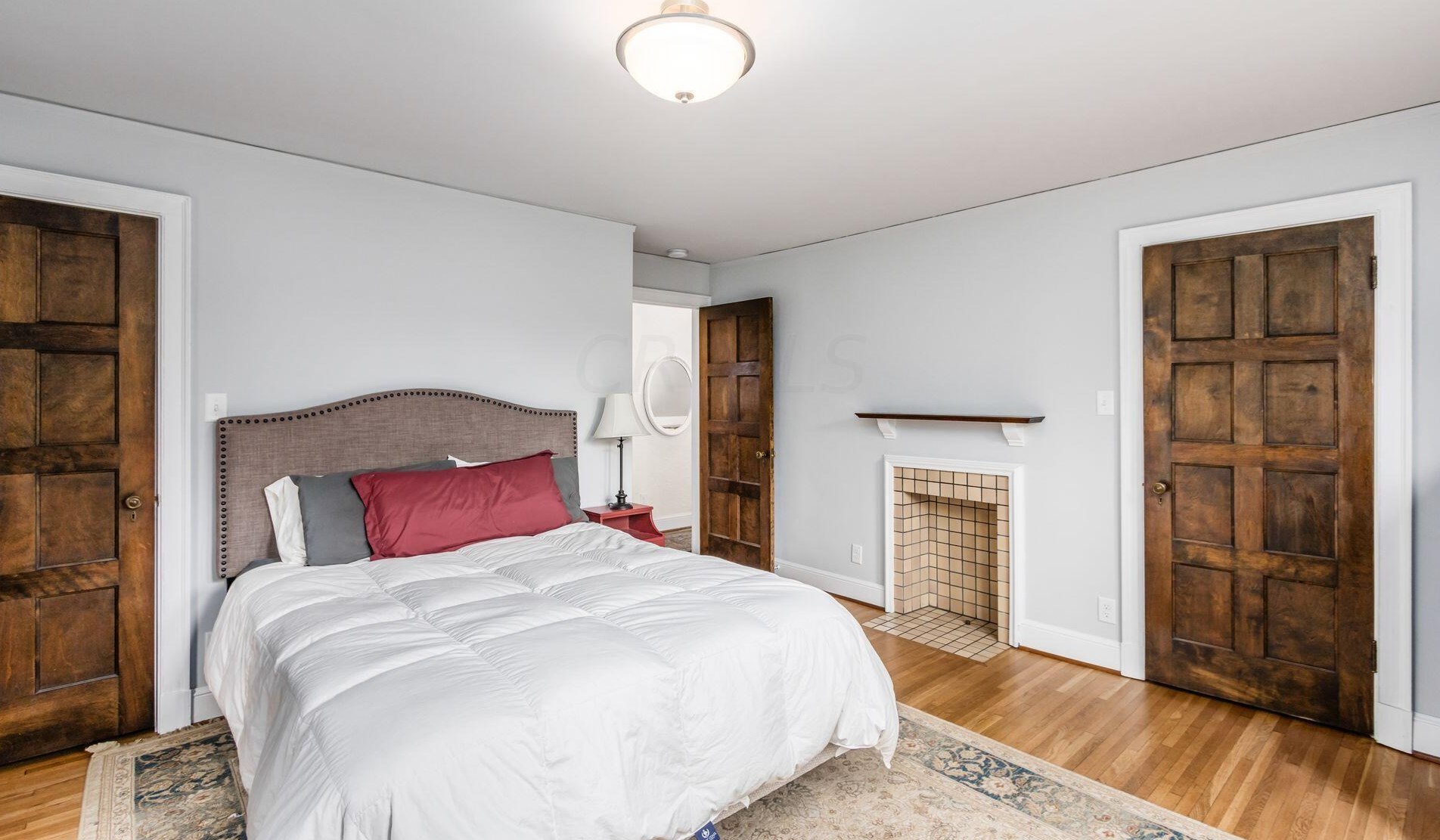 241 Nelson Rd, Columbus OH 43205-3301 exterior