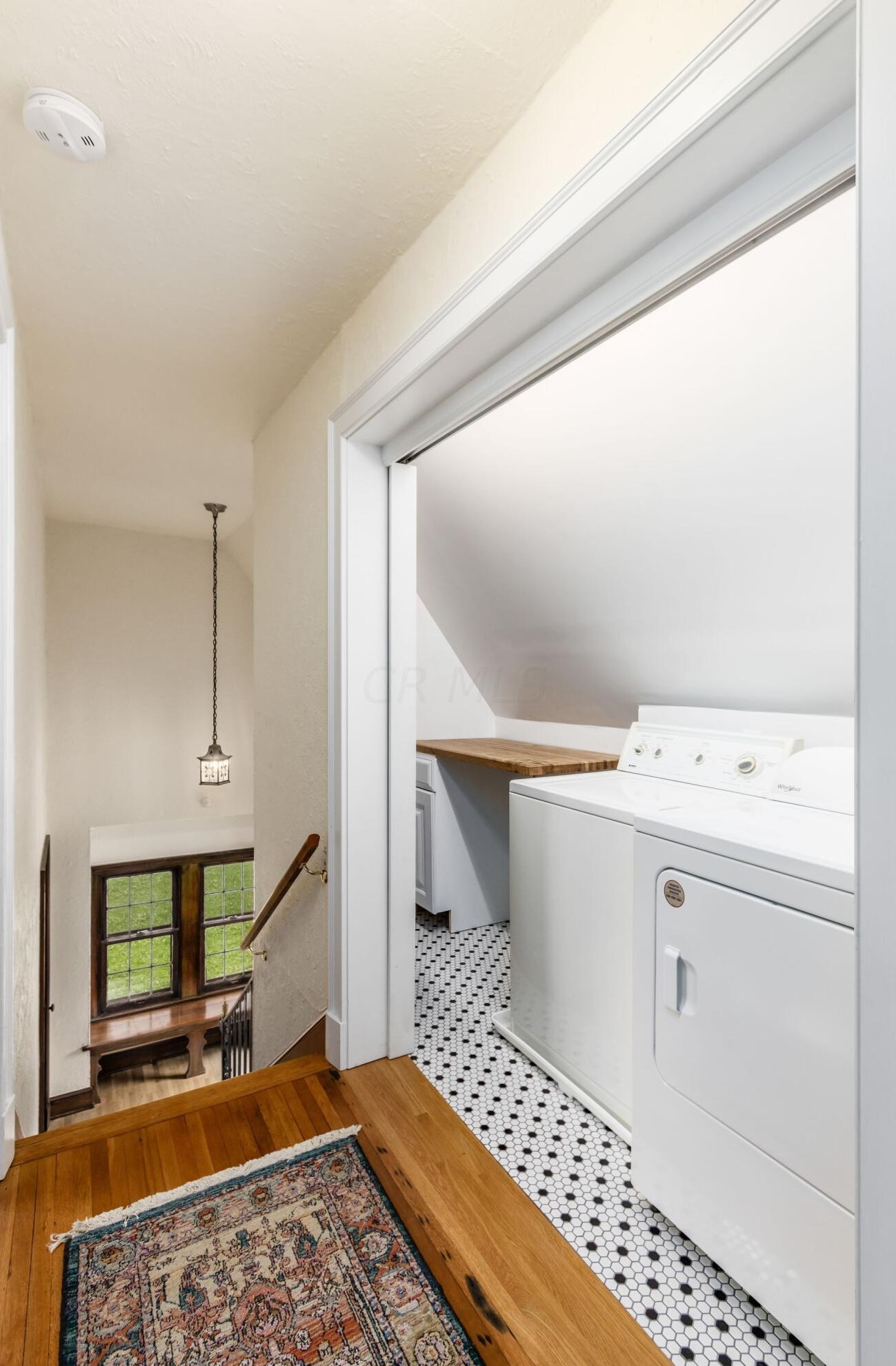 241 Nelson Rd, Columbus OH 43205-3301 exterior