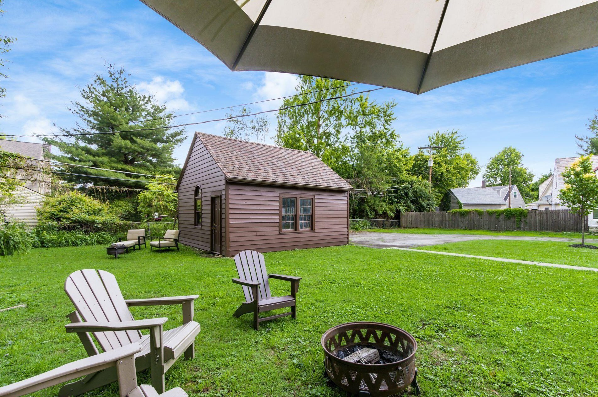 241 Nelson Rd, Columbus OH 43205-3301 exterior