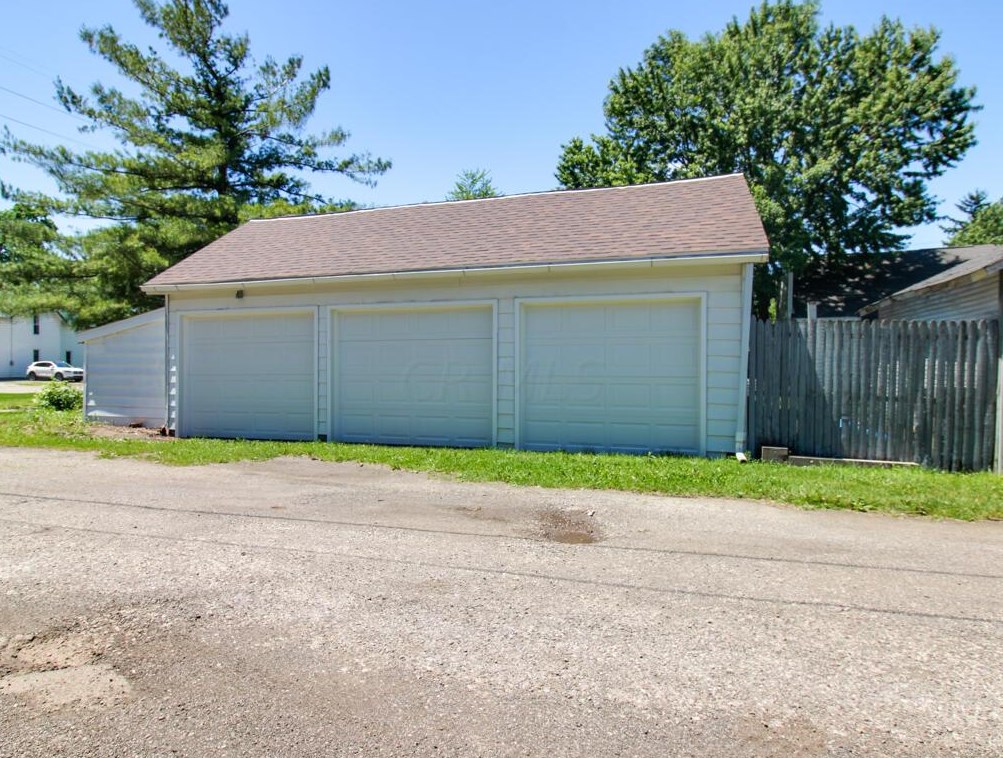 182 Grand Ave, Marion OH  43302-4302 exterior