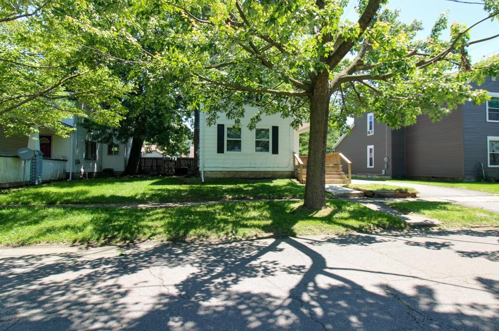 182 Grand Ave, Marion, OH 43302-4302