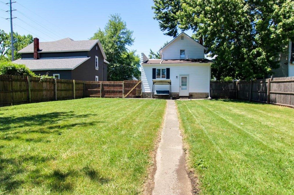 182 Grand Ave, Marion OH  43302-4302 exterior