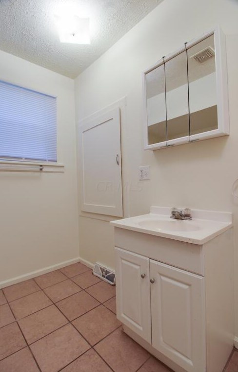 182 Grand Ave, Marion OH  43302-4302 exterior