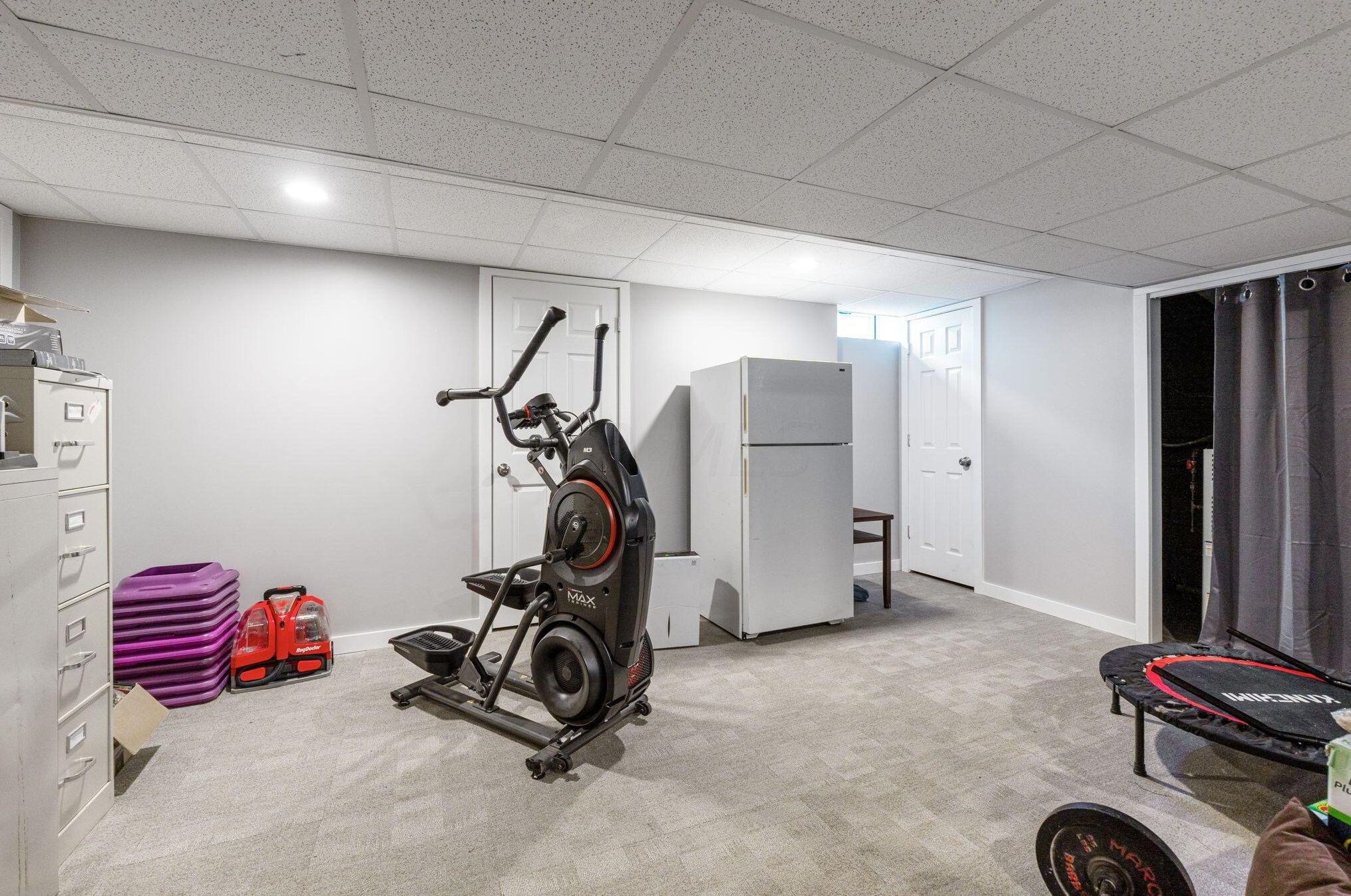 6232 Pinefield Dr, Hilliard OH  43026-7705 exterior