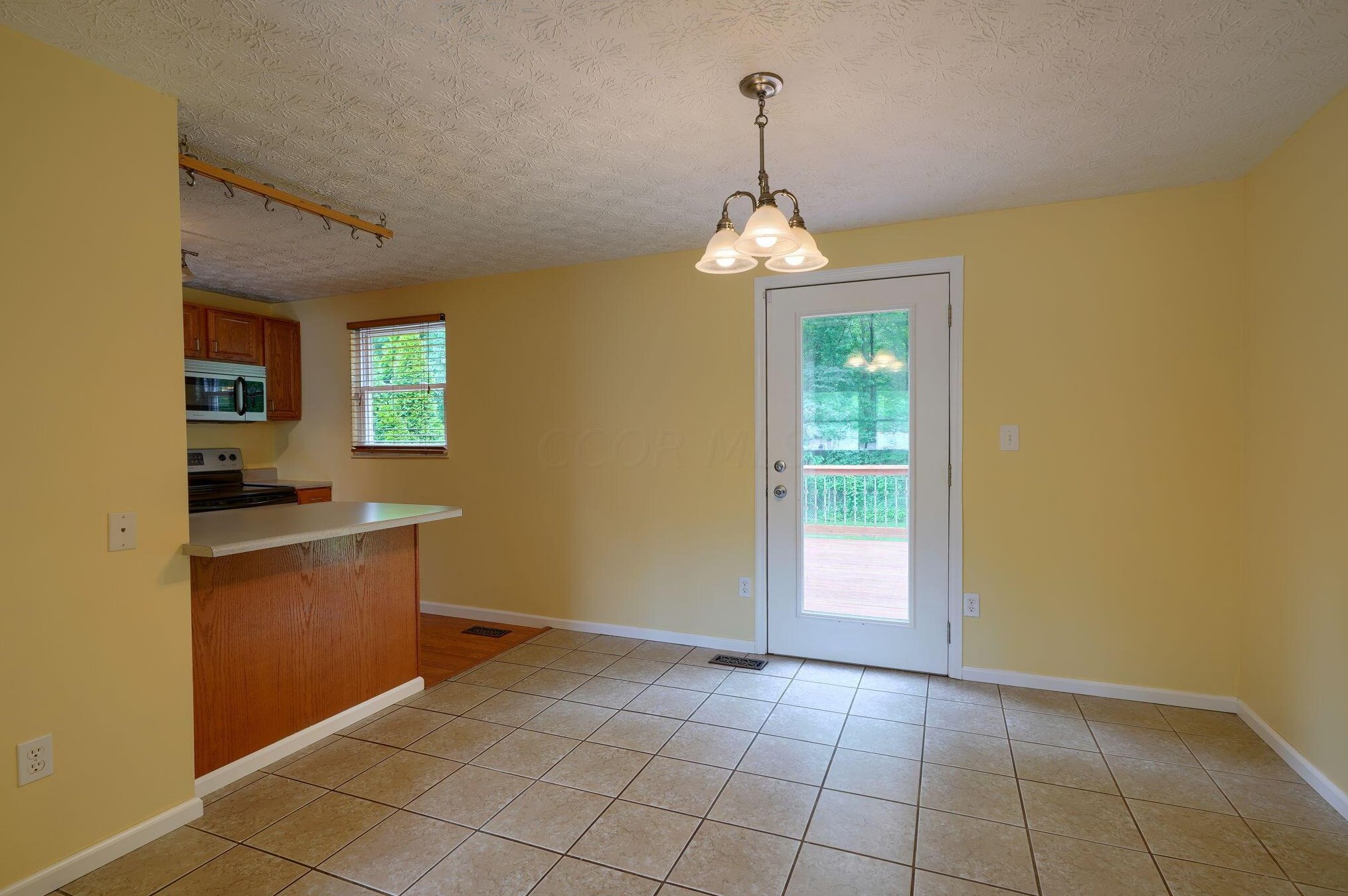 372 Sycamore Dr, Pickerington OH  43147-1399 exterior