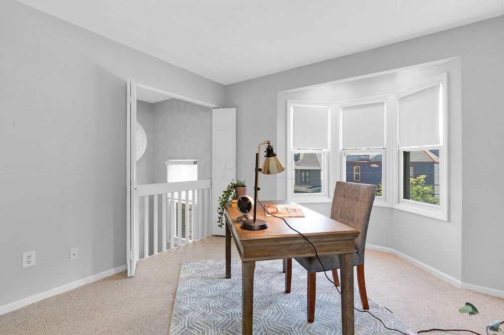 295 1st Ave, Columbus OH 43201-3389 exterior