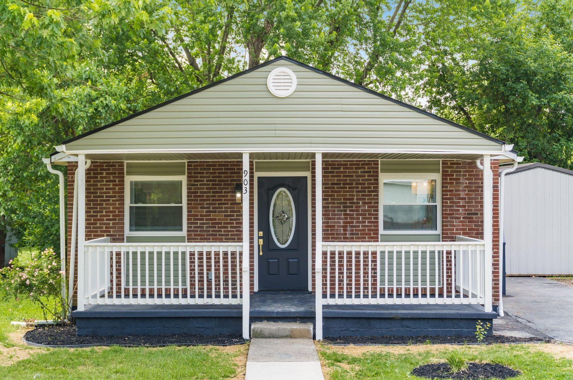 903 Koebel Ave, Columbus, OH 43207-3191