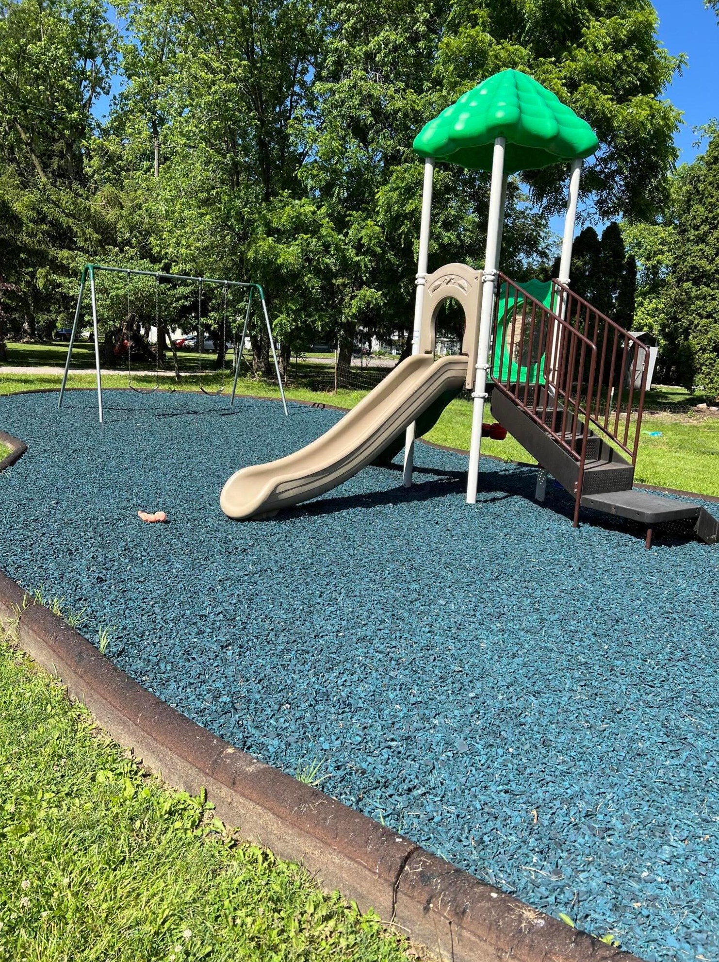 2116 Sale Rd, Columbus, OH 43224