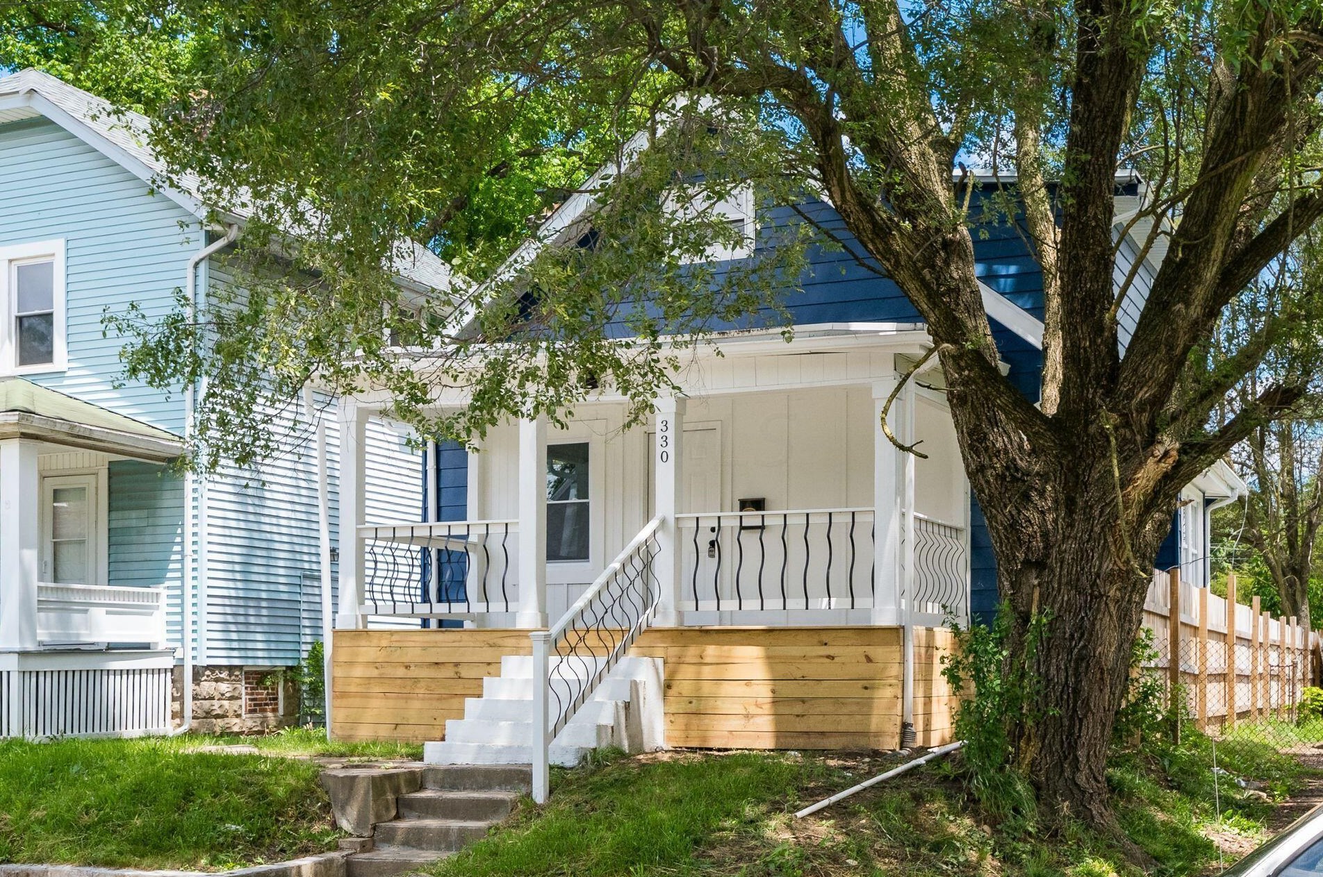 330 Ogden Ave, Columbus, OH 43204-3147