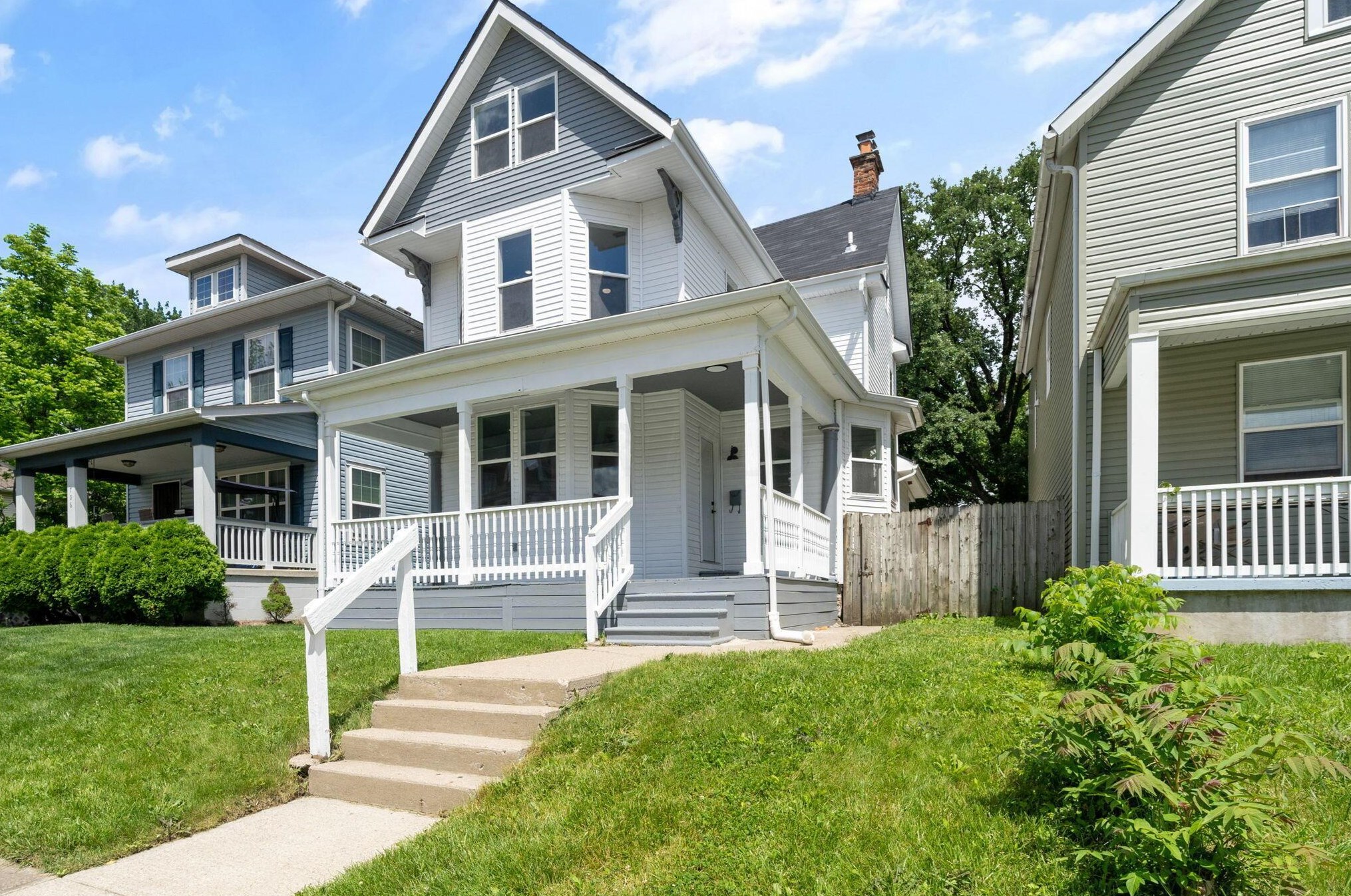 710 22nd St, Columbus, OH 43205-2759