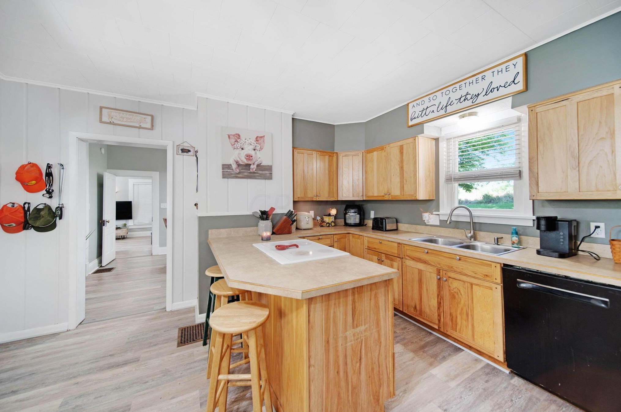 11020 Webb Smt Rd, Hide Away Hills OH  43107-9726 exterior